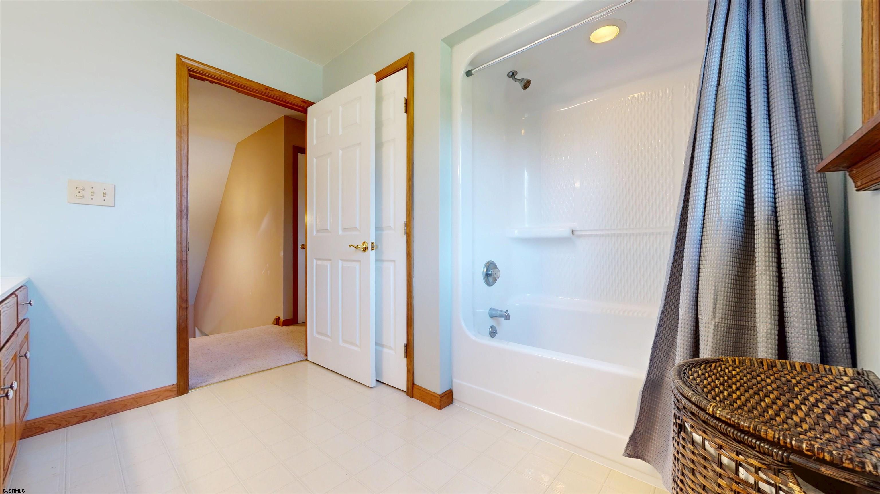 Minotola, New Jersey 08341, United States, 3 Bedrooms Bedrooms, ,3 BathroomsBathrooms,Residential,Active,184111