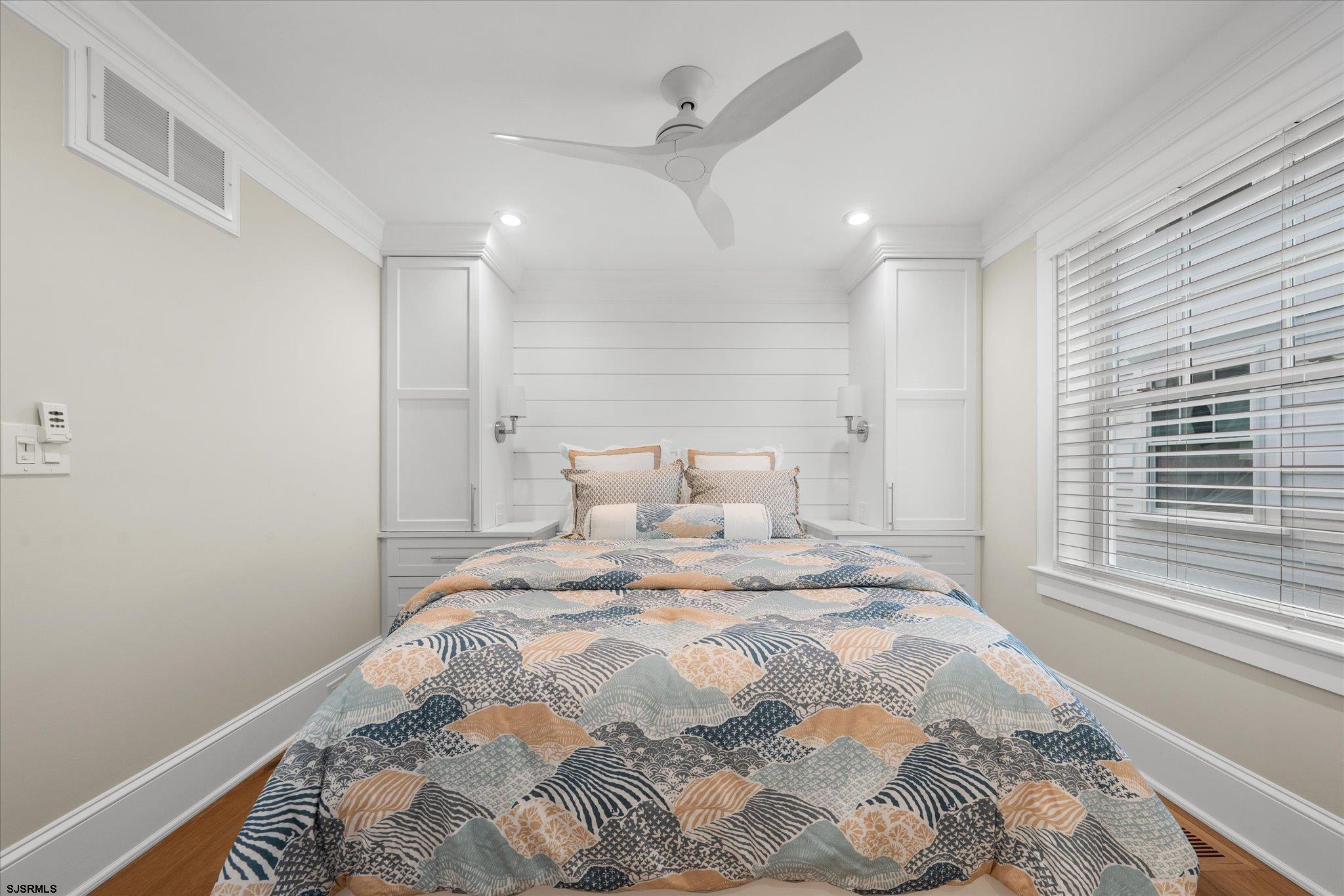 Ocean City, New Jersey 08226, United States, 6 Bedrooms Bedrooms, ,3 BathroomsBathrooms,Residential,Active,41560