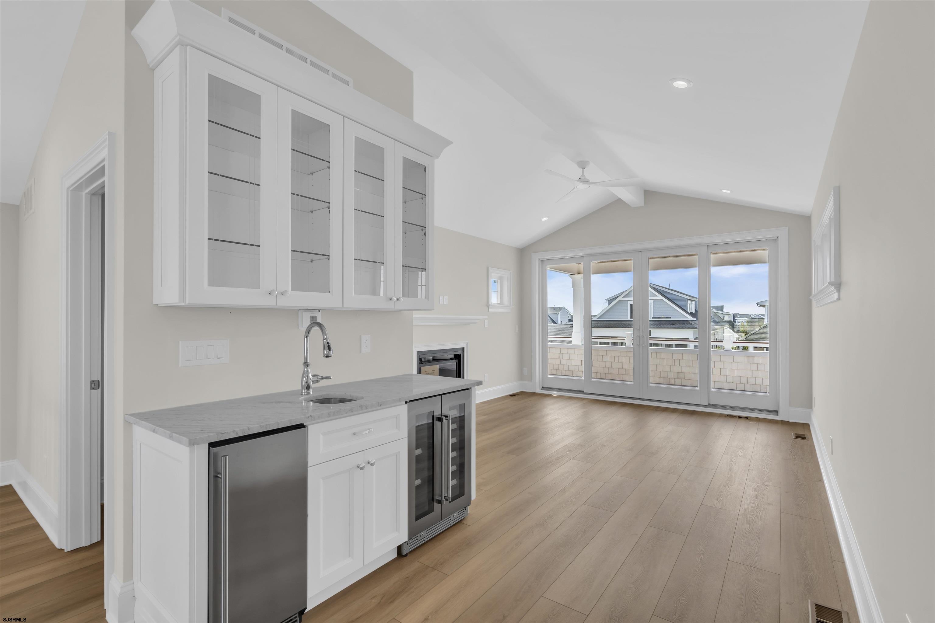 Ocean City, New Jersey 08226, United States, ,5 BathroomsBathrooms,Residential,Active,210718