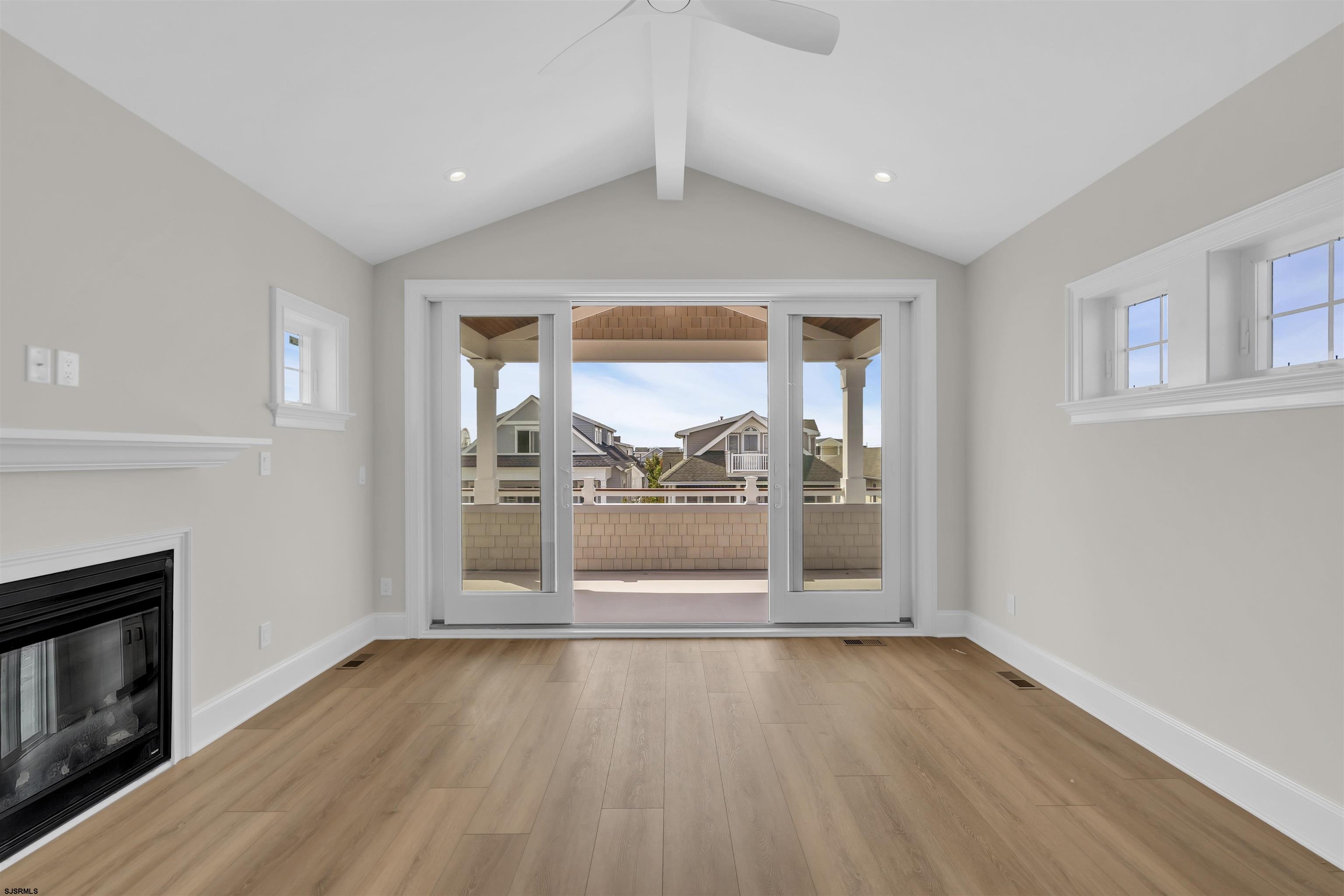 Ocean City, New Jersey 08226, United States, ,5 BathroomsBathrooms,Residential,Active,210718