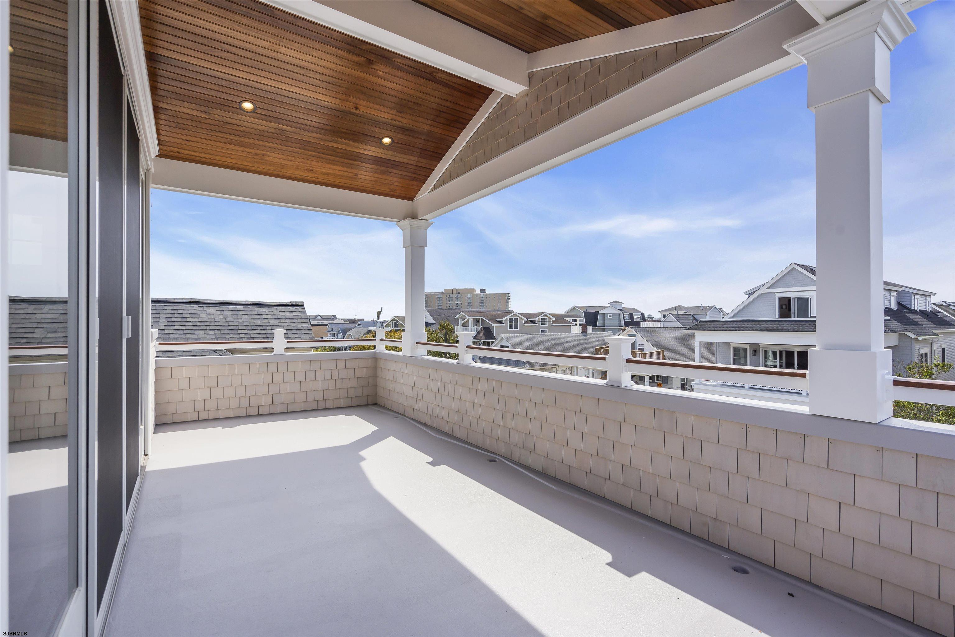 Ocean City, New Jersey 08226, United States, ,5 BathroomsBathrooms,Residential,Active,210718