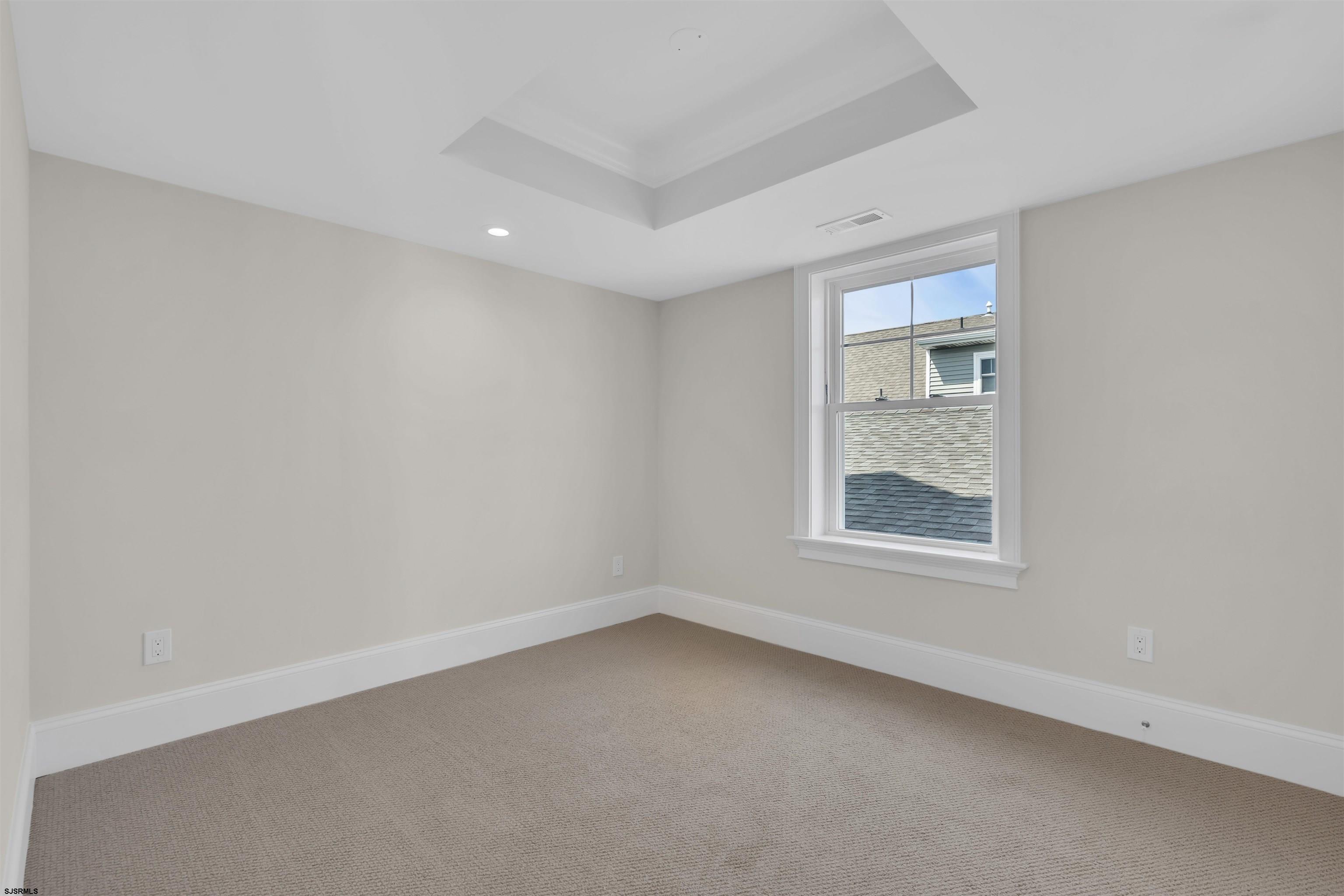 Ocean City, New Jersey 08226, United States, ,5 BathroomsBathrooms,Residential,Active,210718