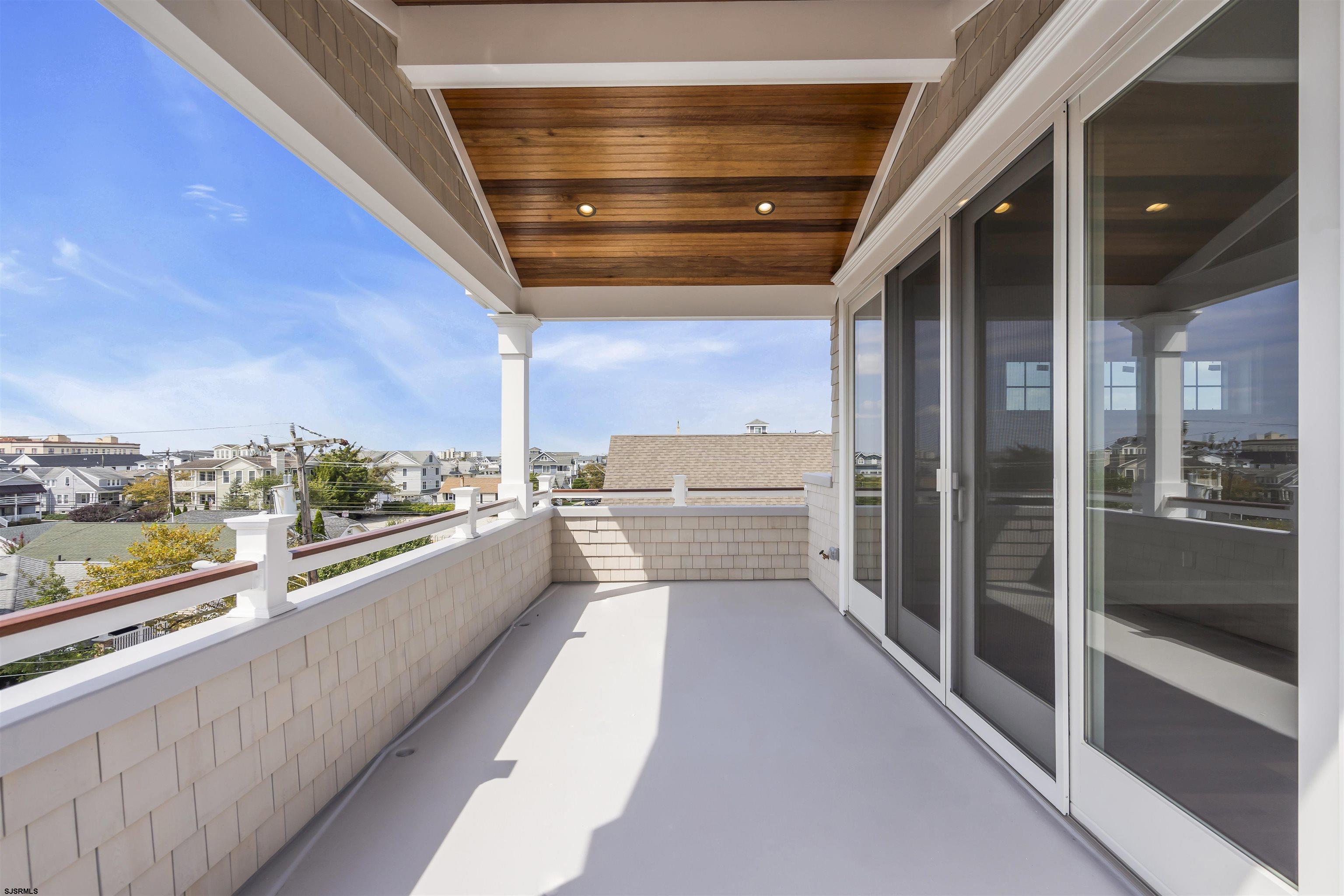 Ocean City, New Jersey 08226, United States, ,5 BathroomsBathrooms,Residential,Active,210718