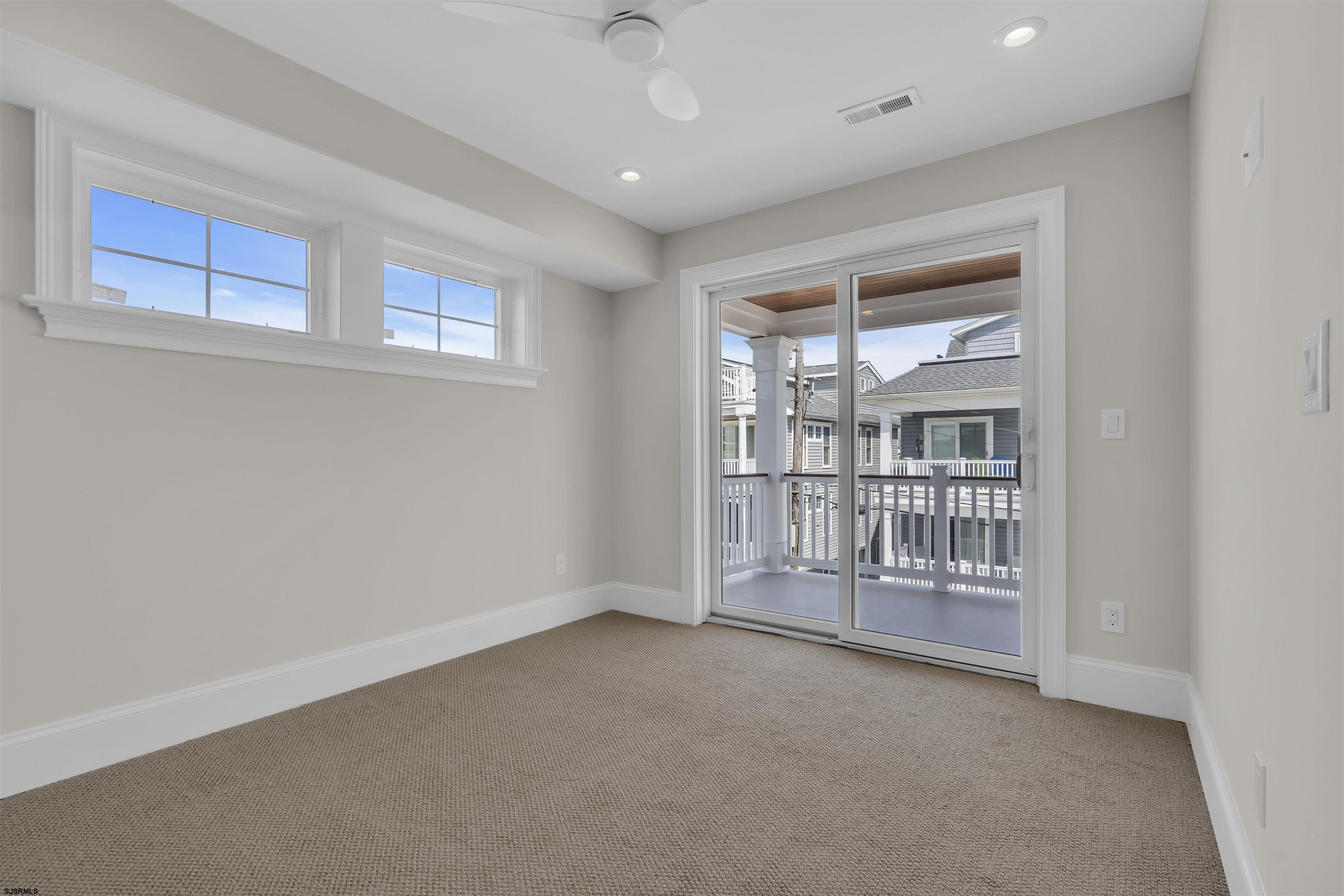 Ocean City, New Jersey 08226, United States, ,5 BathroomsBathrooms,Residential,Active,210718