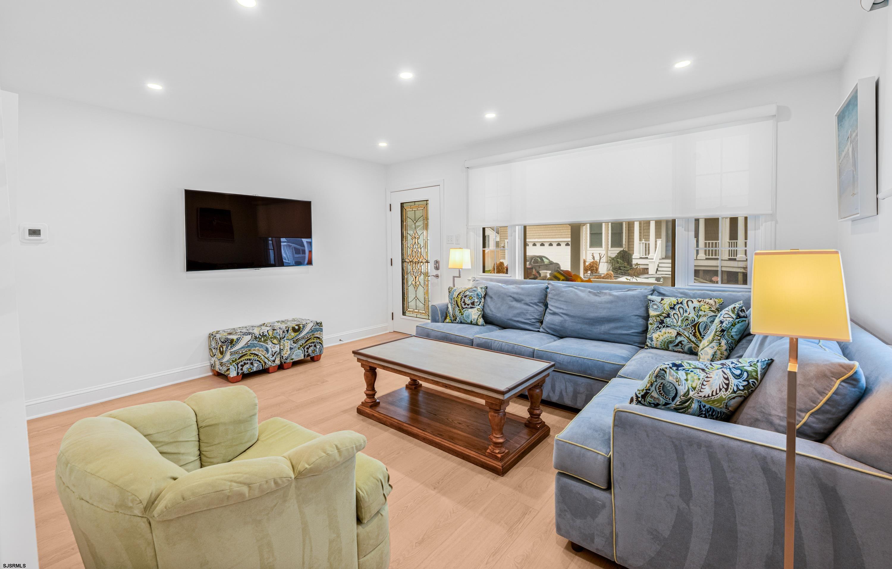 24 Evergreen Ave