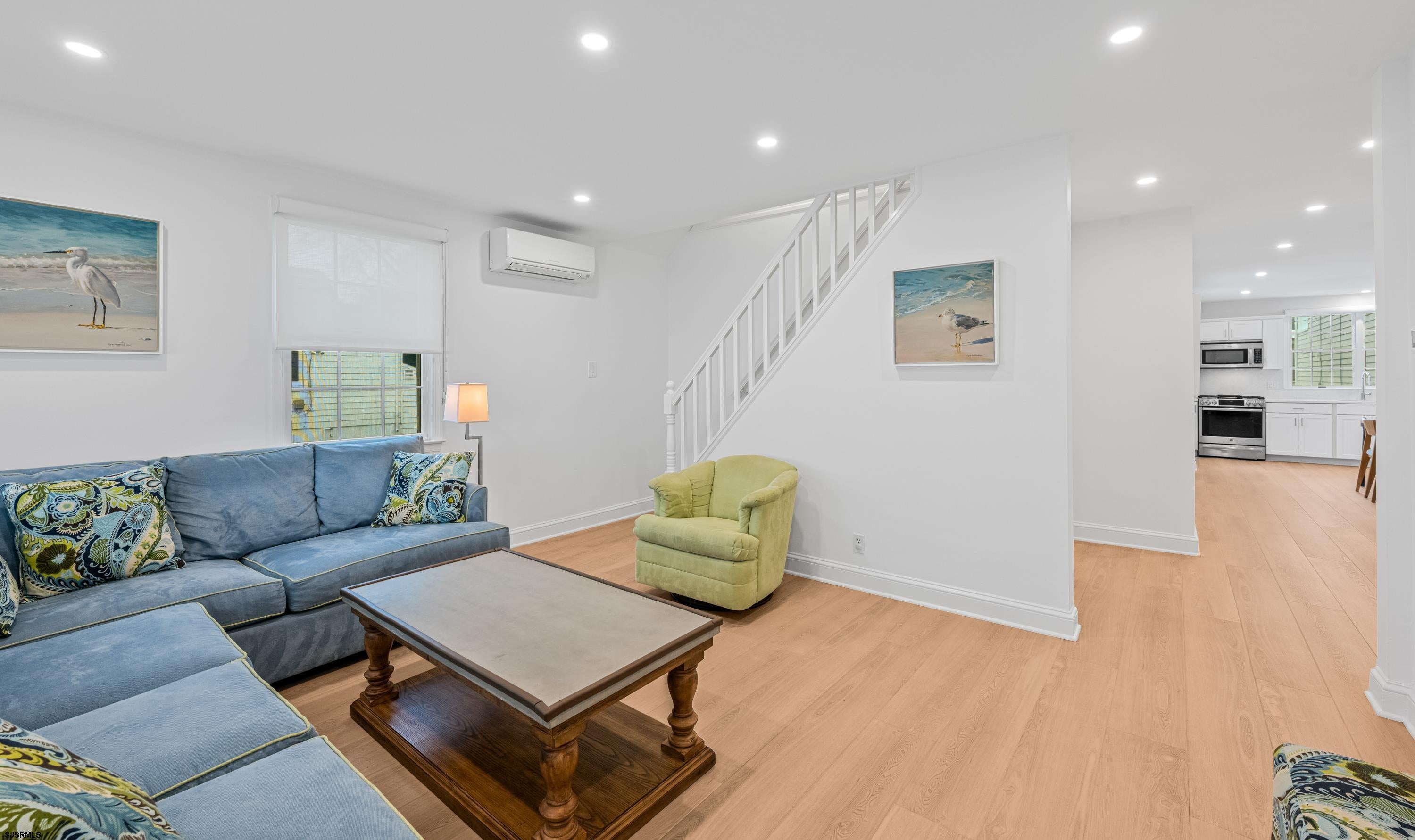 24 Evergreen Ave