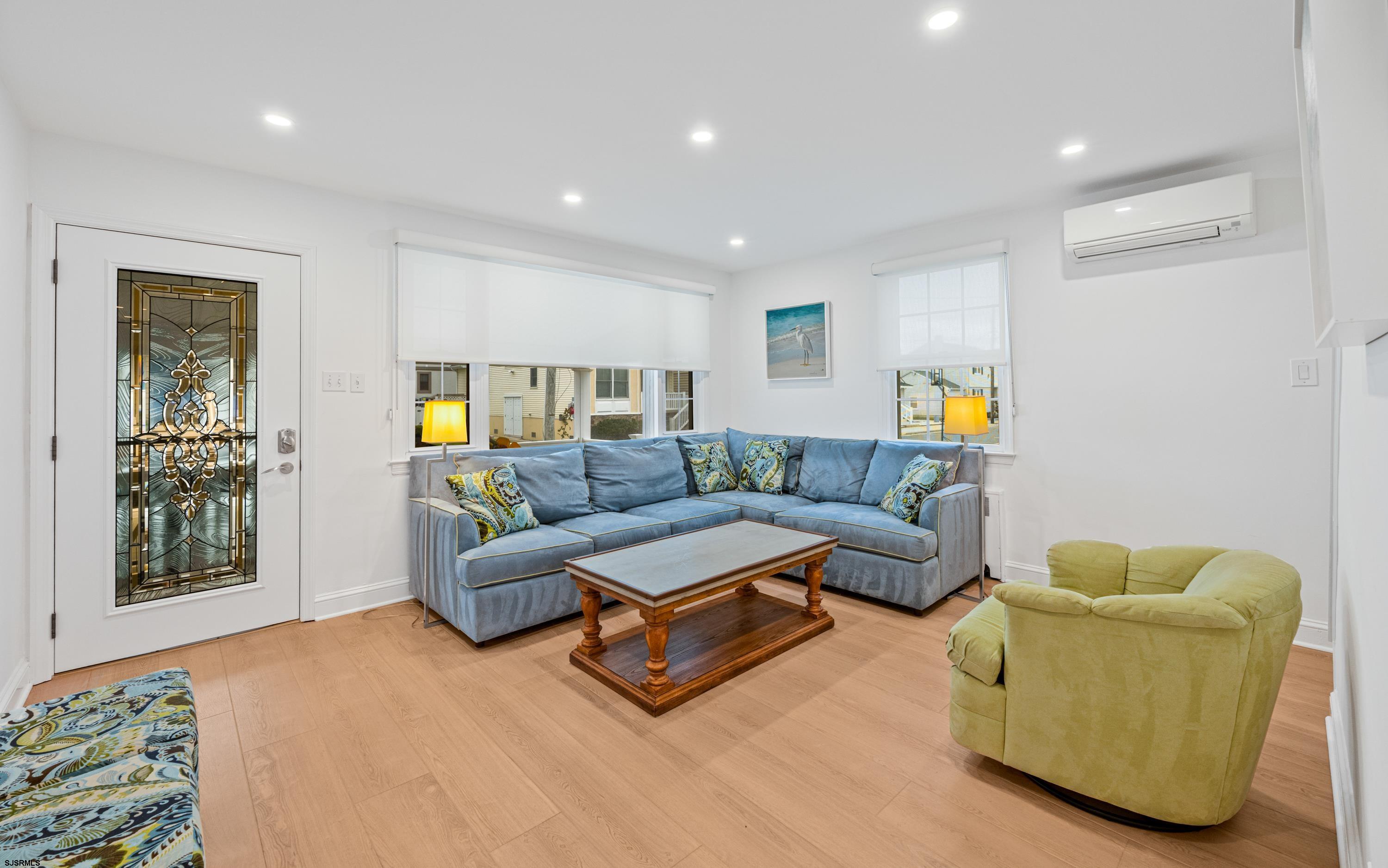 24 Evergreen Ave
