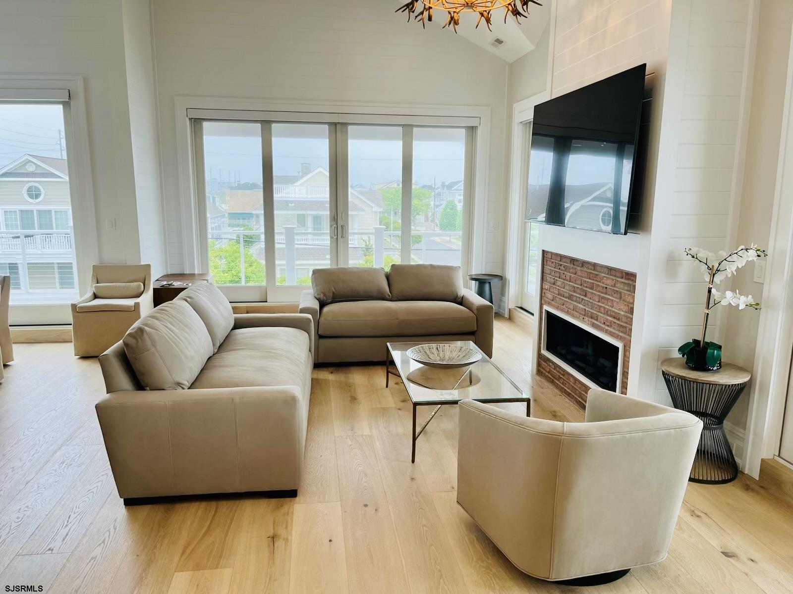 8601 Pennsylvania Ave