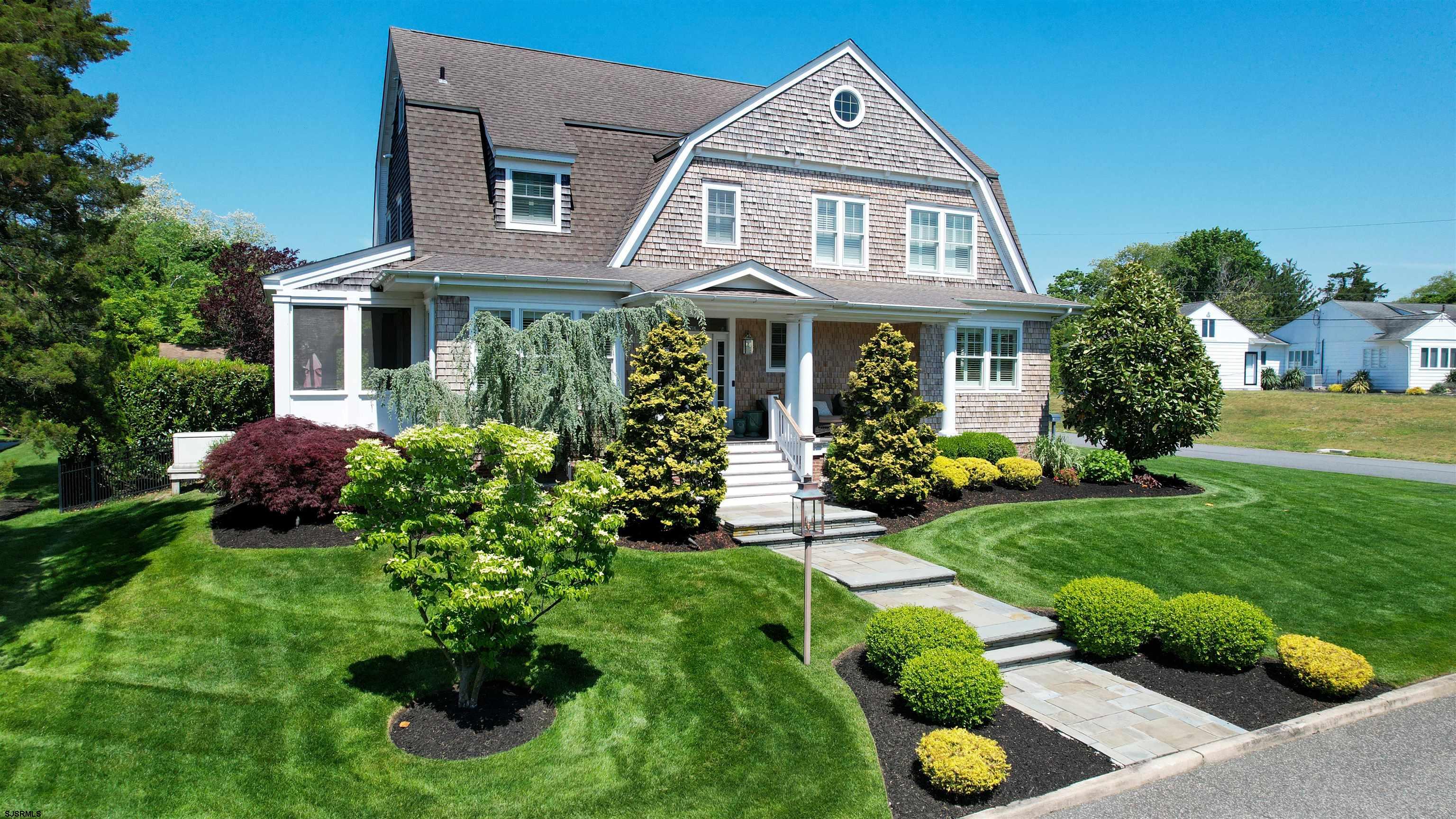 7 Delmar Ave