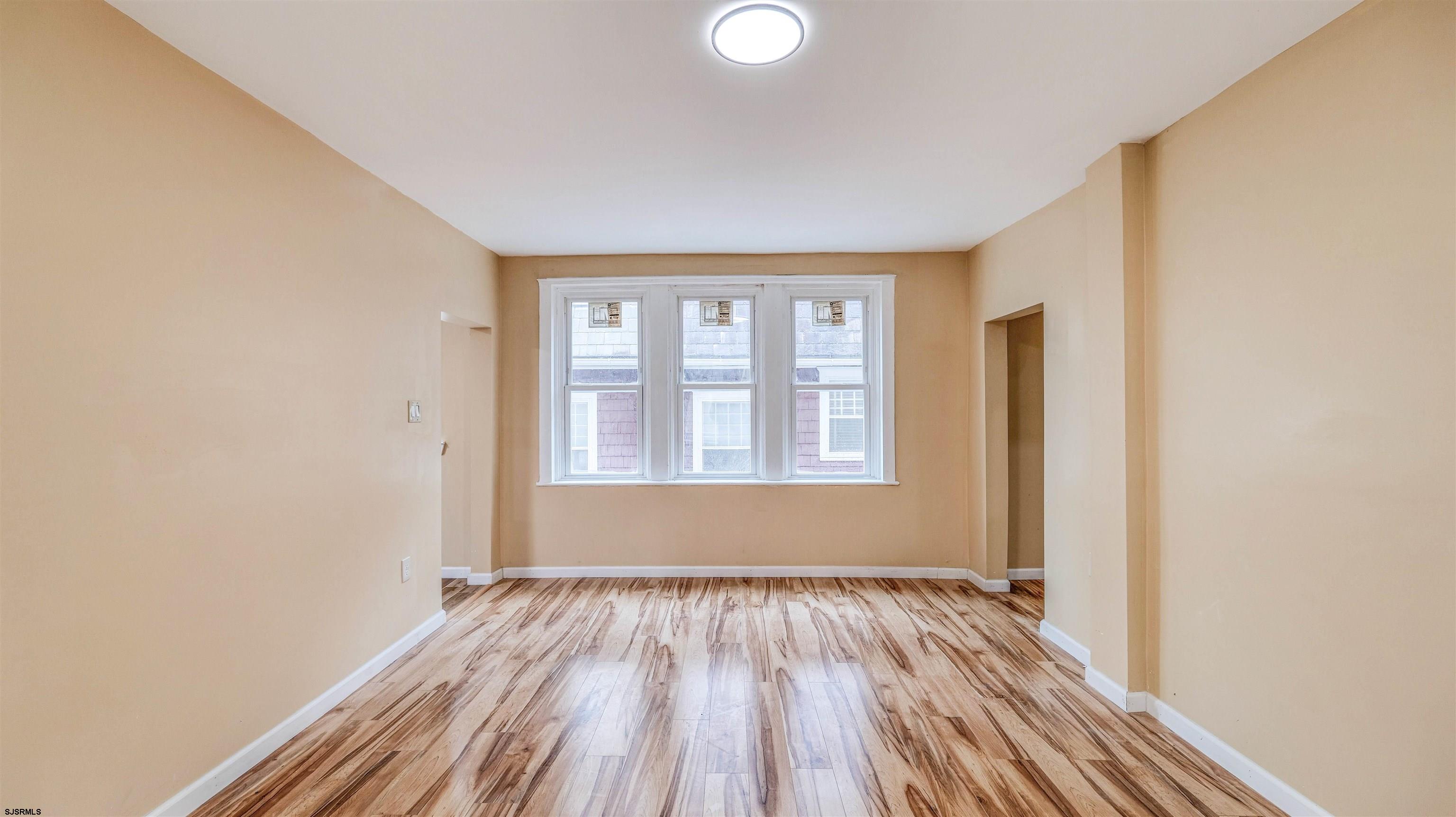 Atlantic City, New Jersey 08401, United States, 6 Bedrooms Bedrooms, ,4 BathroomsBathrooms,Residential,Active,133475