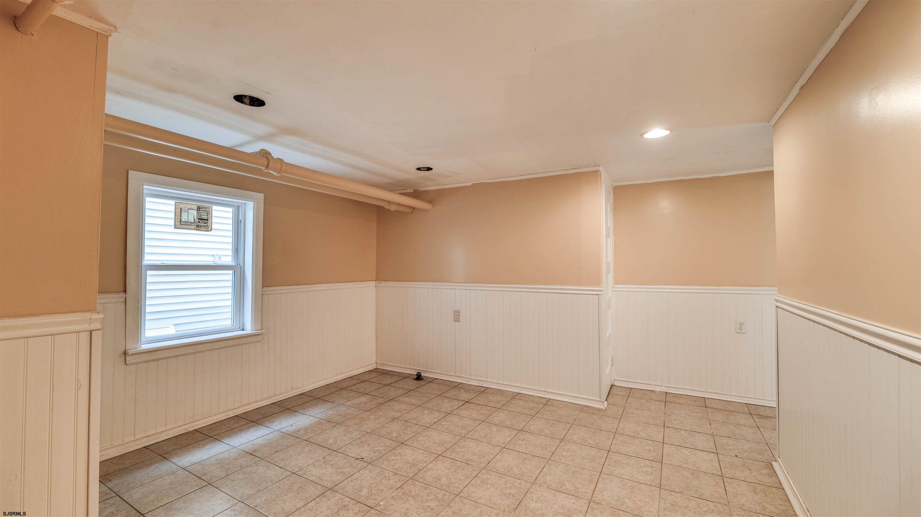 Atlantic City, New Jersey 08401, United States, 6 Bedrooms Bedrooms, ,4 BathroomsBathrooms,Residential,Active,133475