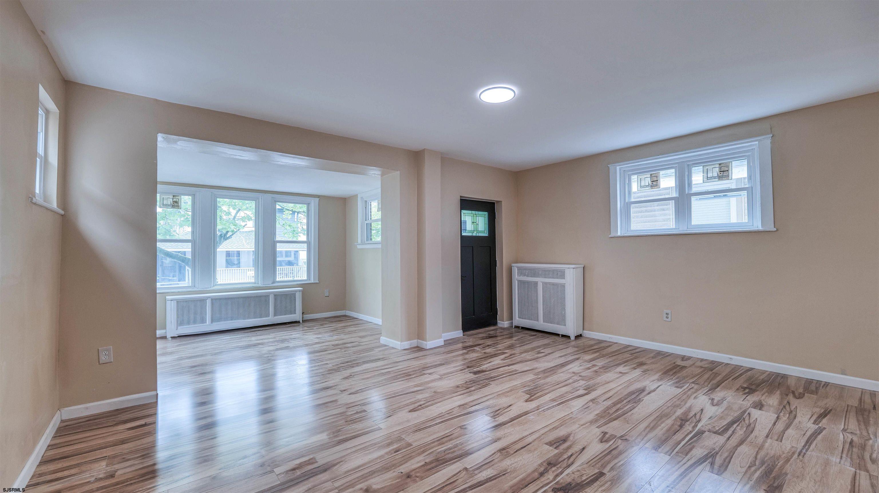 Atlantic City, New Jersey 08401, United States, 6 Bedrooms Bedrooms, ,4 BathroomsBathrooms,Residential,Active,133475