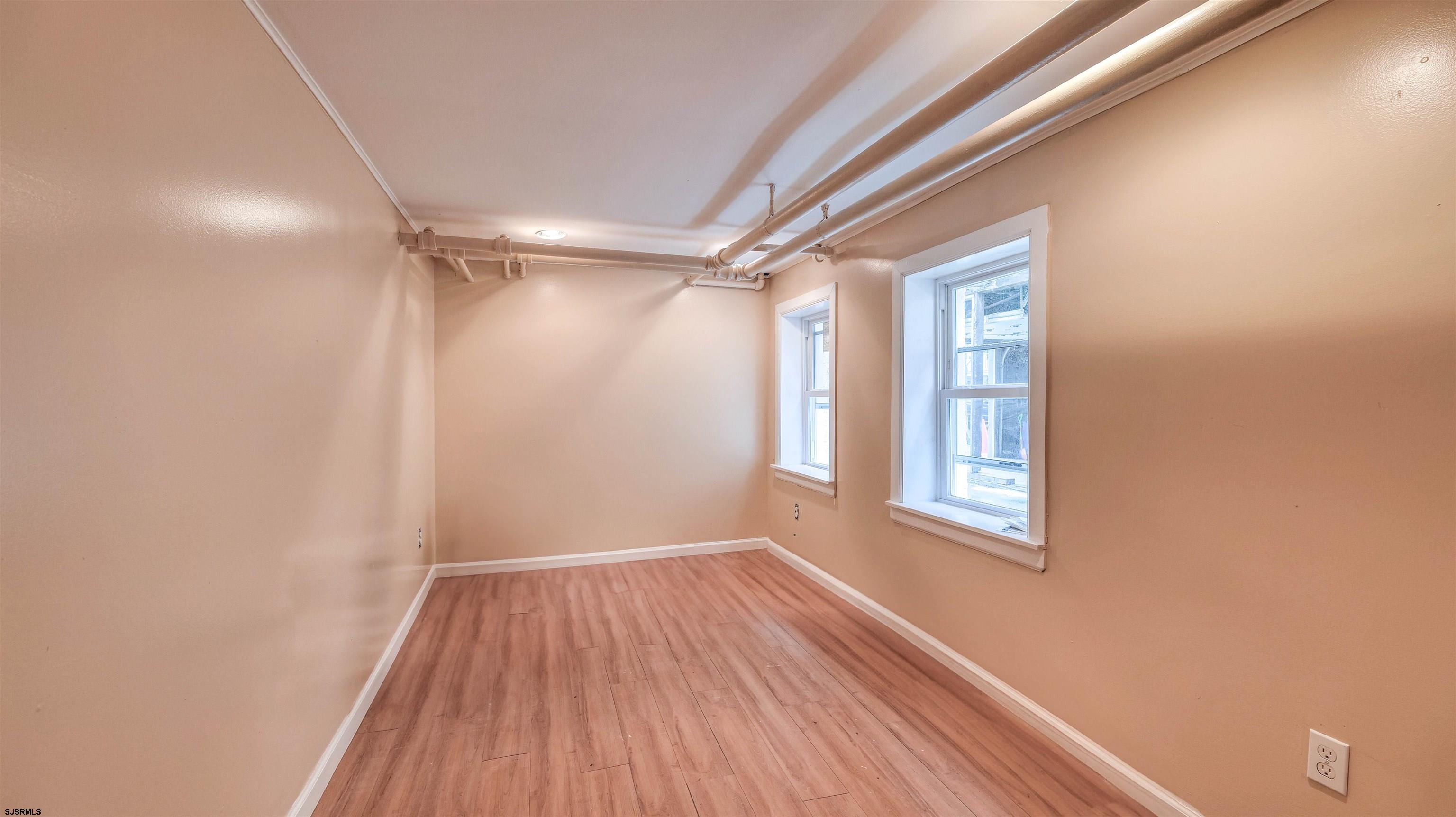 Atlantic City, New Jersey 08401, United States, 6 Bedrooms Bedrooms, ,4 BathroomsBathrooms,Residential,Active,133475