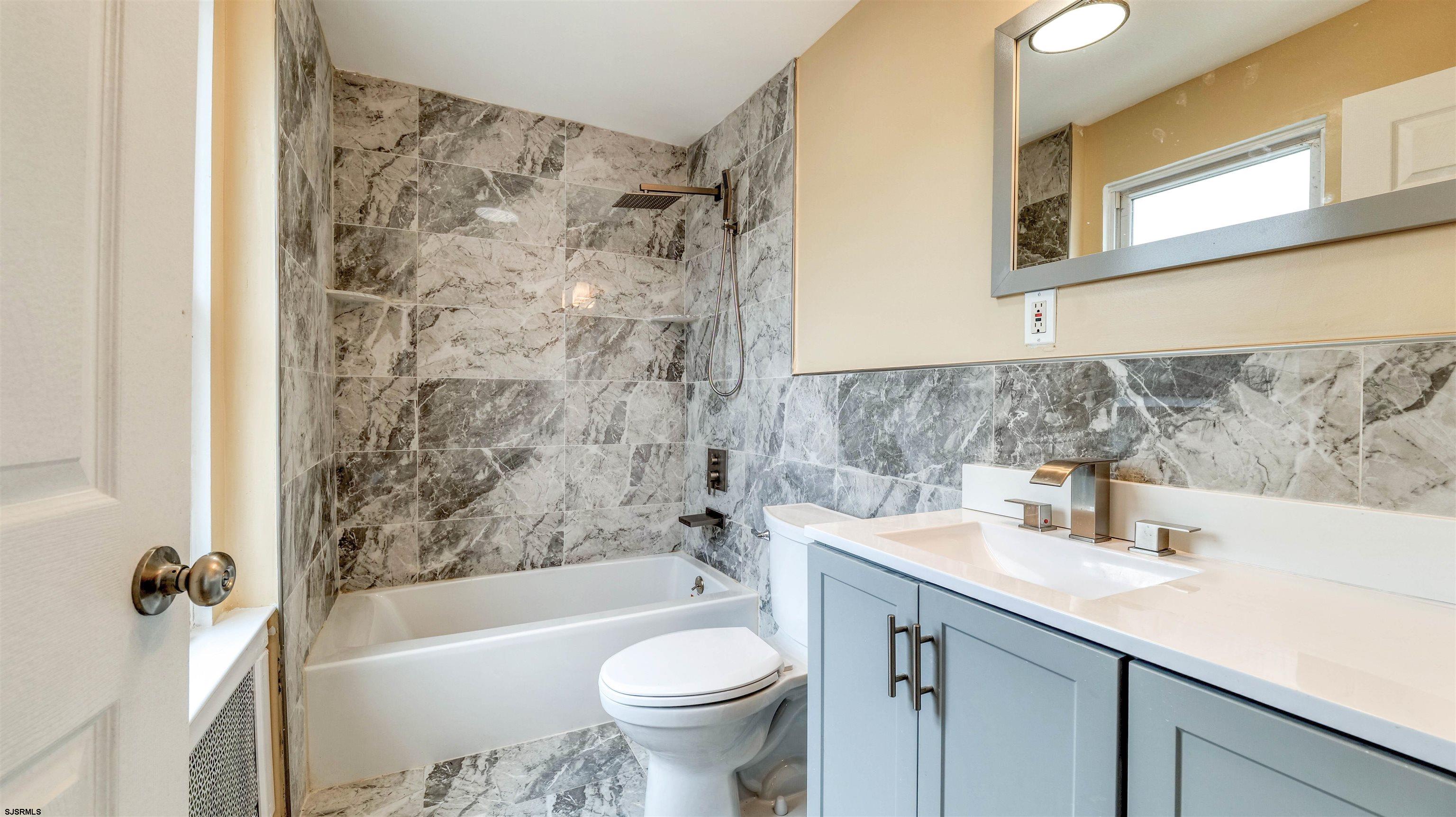 Atlantic City, New Jersey 08401, United States, 6 Bedrooms Bedrooms, ,4 BathroomsBathrooms,Residential,Active,133475