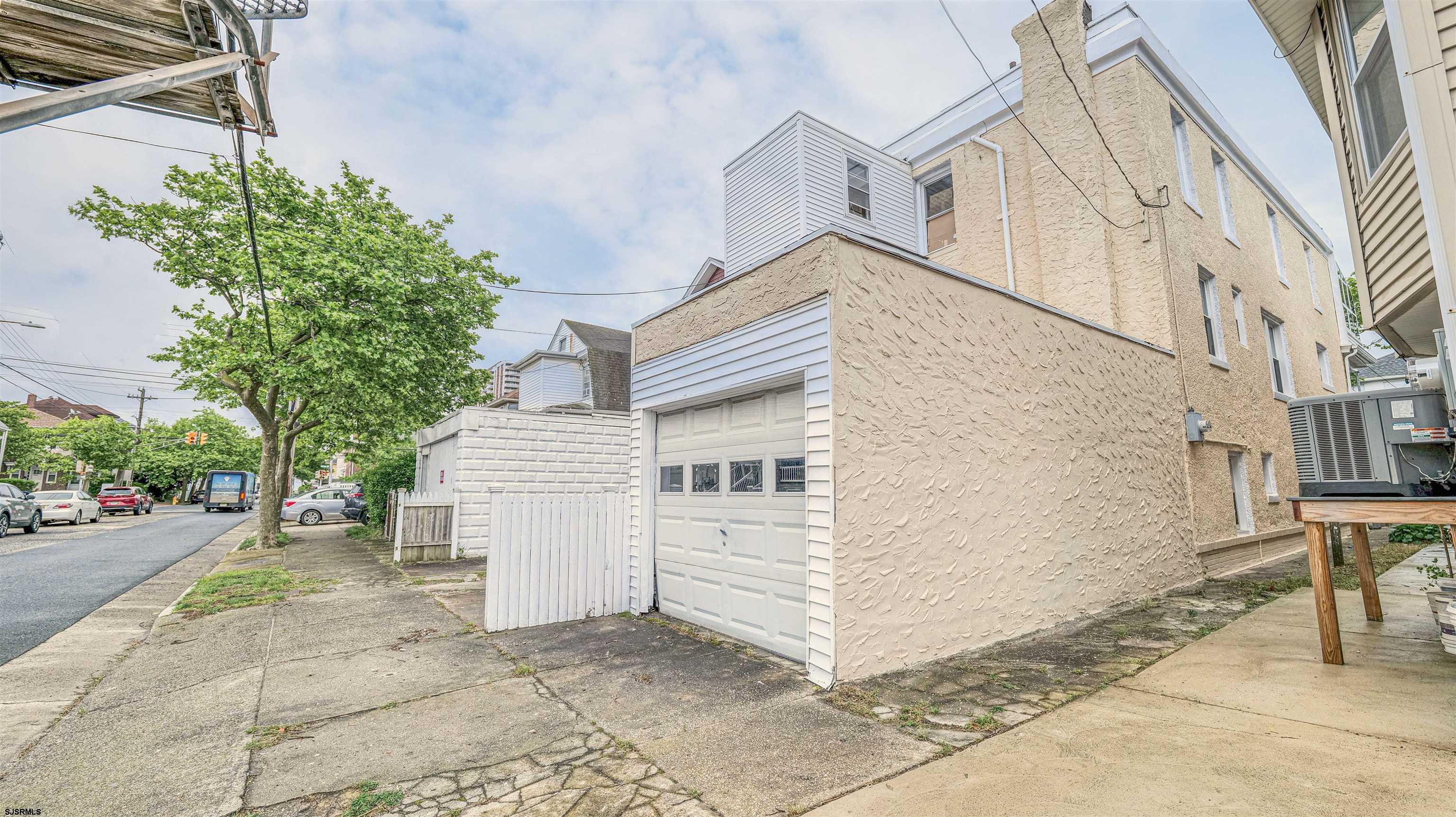 Atlantic City, New Jersey 08401, United States, 6 Bedrooms Bedrooms, ,4 BathroomsBathrooms,Residential,Active,133475