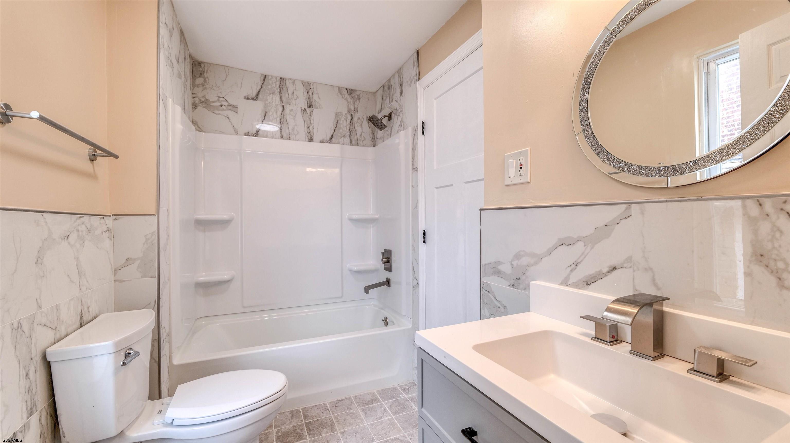 Atlantic City, New Jersey 08401, United States, 6 Bedrooms Bedrooms, ,4 BathroomsBathrooms,Residential,Active,133475