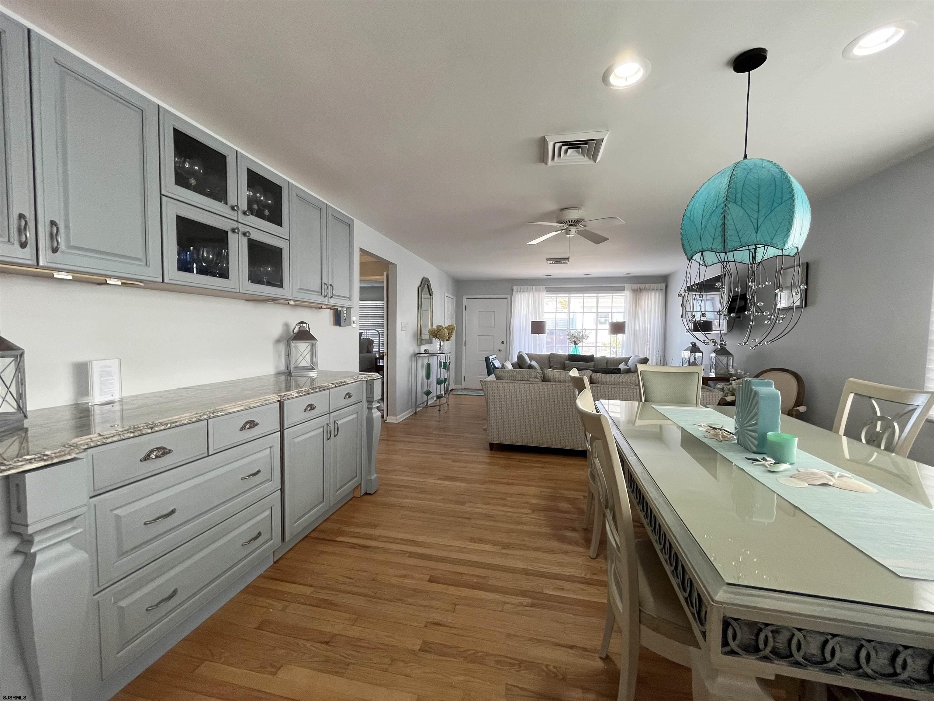 Longport, New Jersey 08403, United States, 3 Bedrooms Bedrooms, ,2 BathroomsBathrooms,Residential,Active,78930