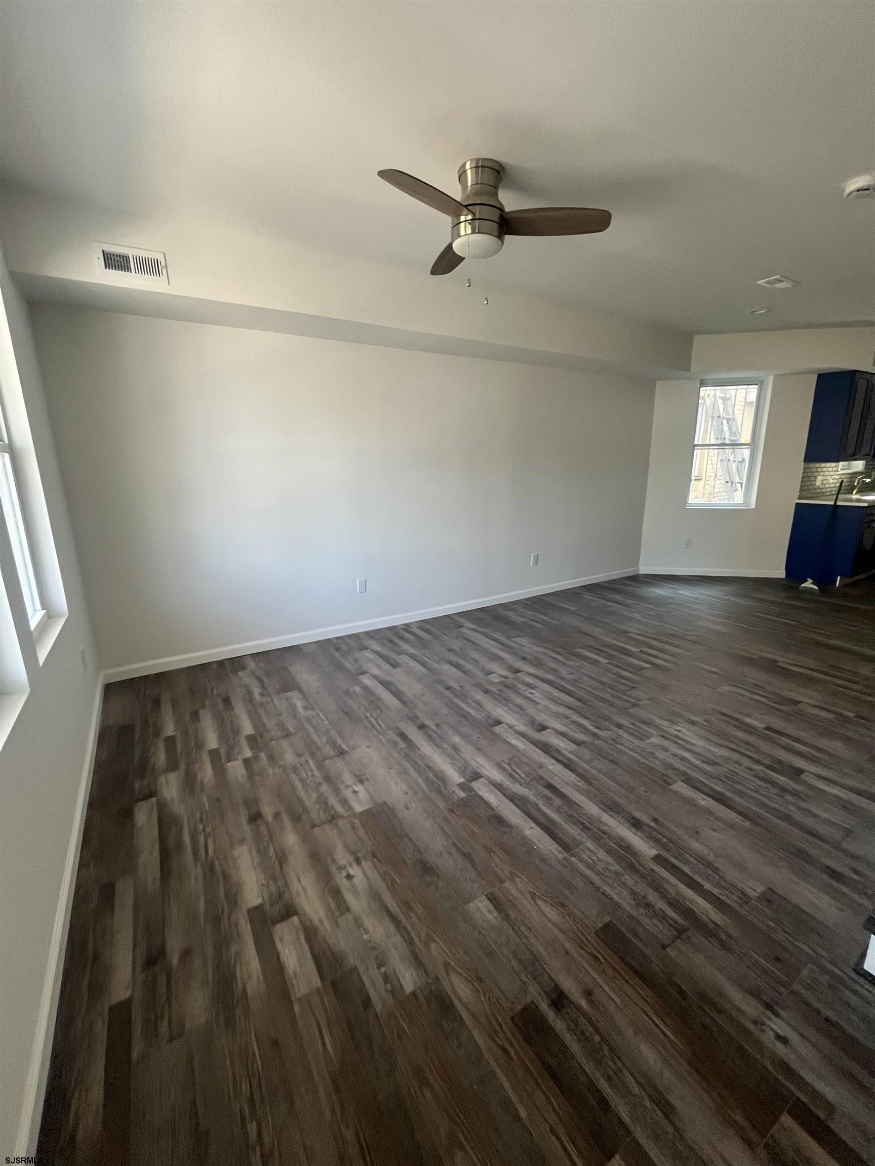 Atlantic City, New Jersey 08401, United States, 3 Bedrooms Bedrooms, ,1 BathroomBathrooms,Residential,Active,160689