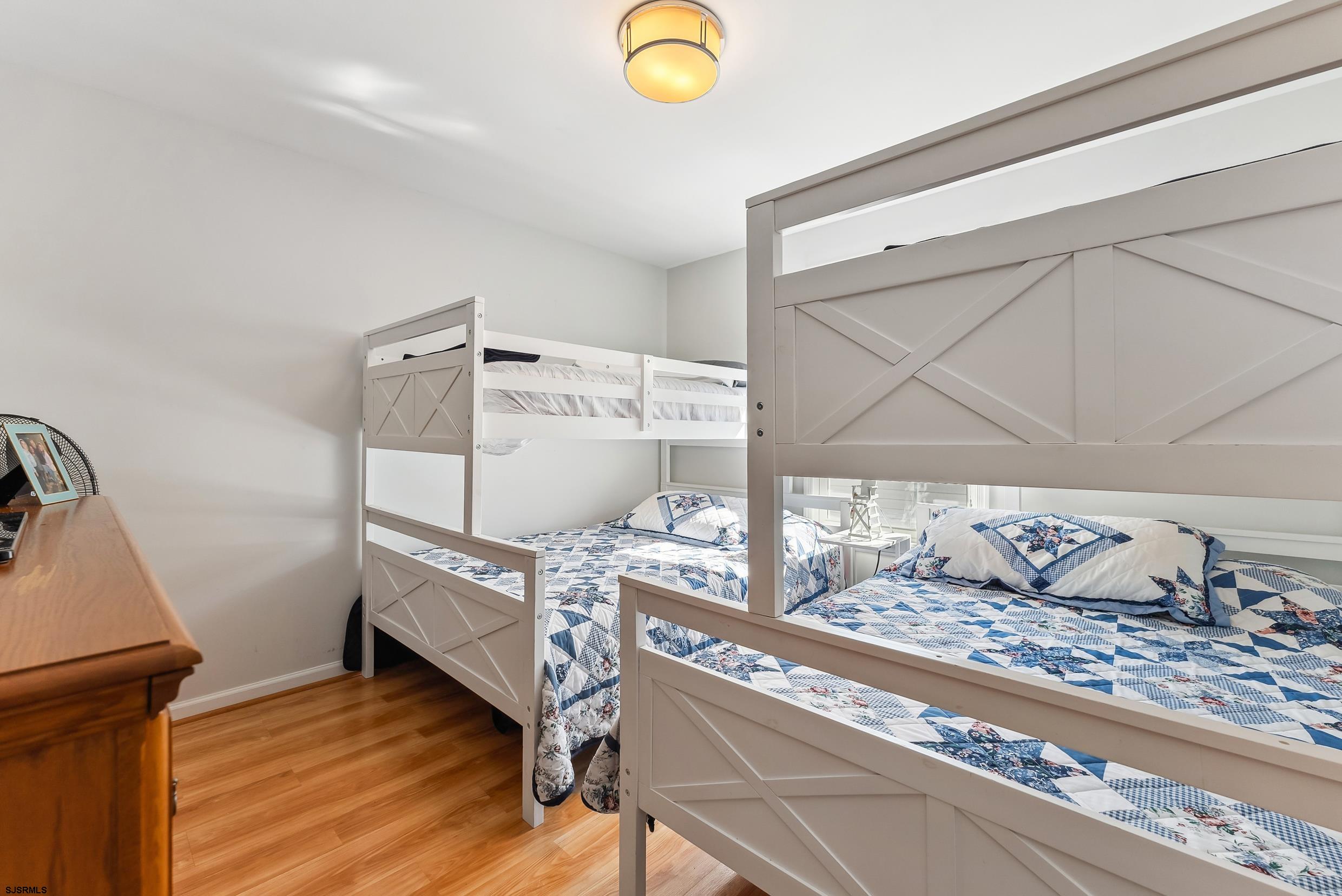 Ocean City, New Jersey 08226, United States, 4 Bedrooms Bedrooms, ,2 BathroomsBathrooms,Residential,Pending,107700