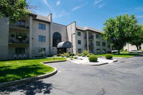 MLS: 594394