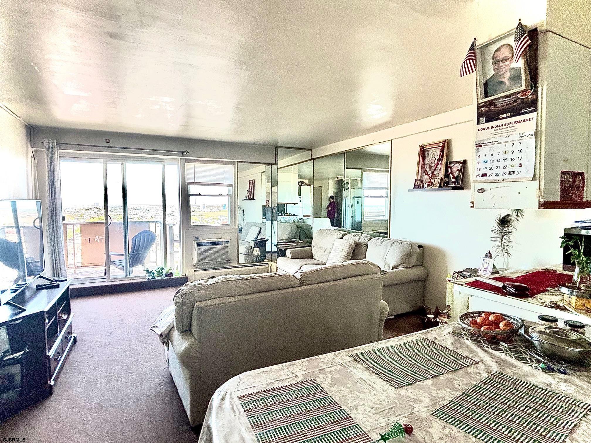 Atlantic City, New Jersey 08401, United States, 1 Bedroom Bedrooms, ,1 BathroomBathrooms,Residential,Pending,135685