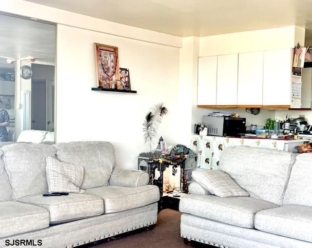 Atlantic City, New Jersey 08401, United States, 1 Bedroom Bedrooms, ,1 BathroomBathrooms,Residential,Pending,135685