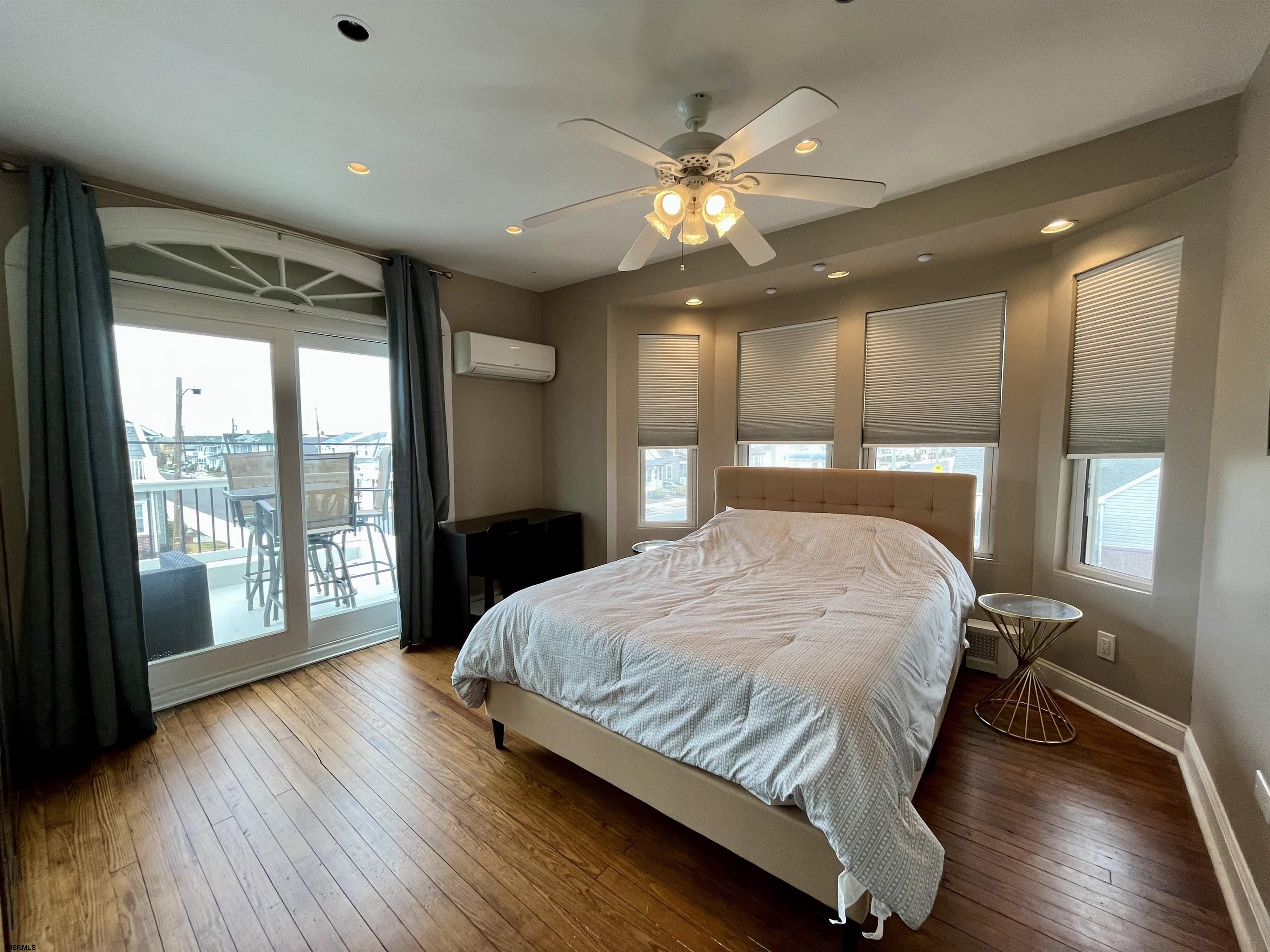 Ventnor, New Jersey 08406, United States, 4 Bedrooms Bedrooms, ,3 BathroomsBathrooms,Residential,Active,97468