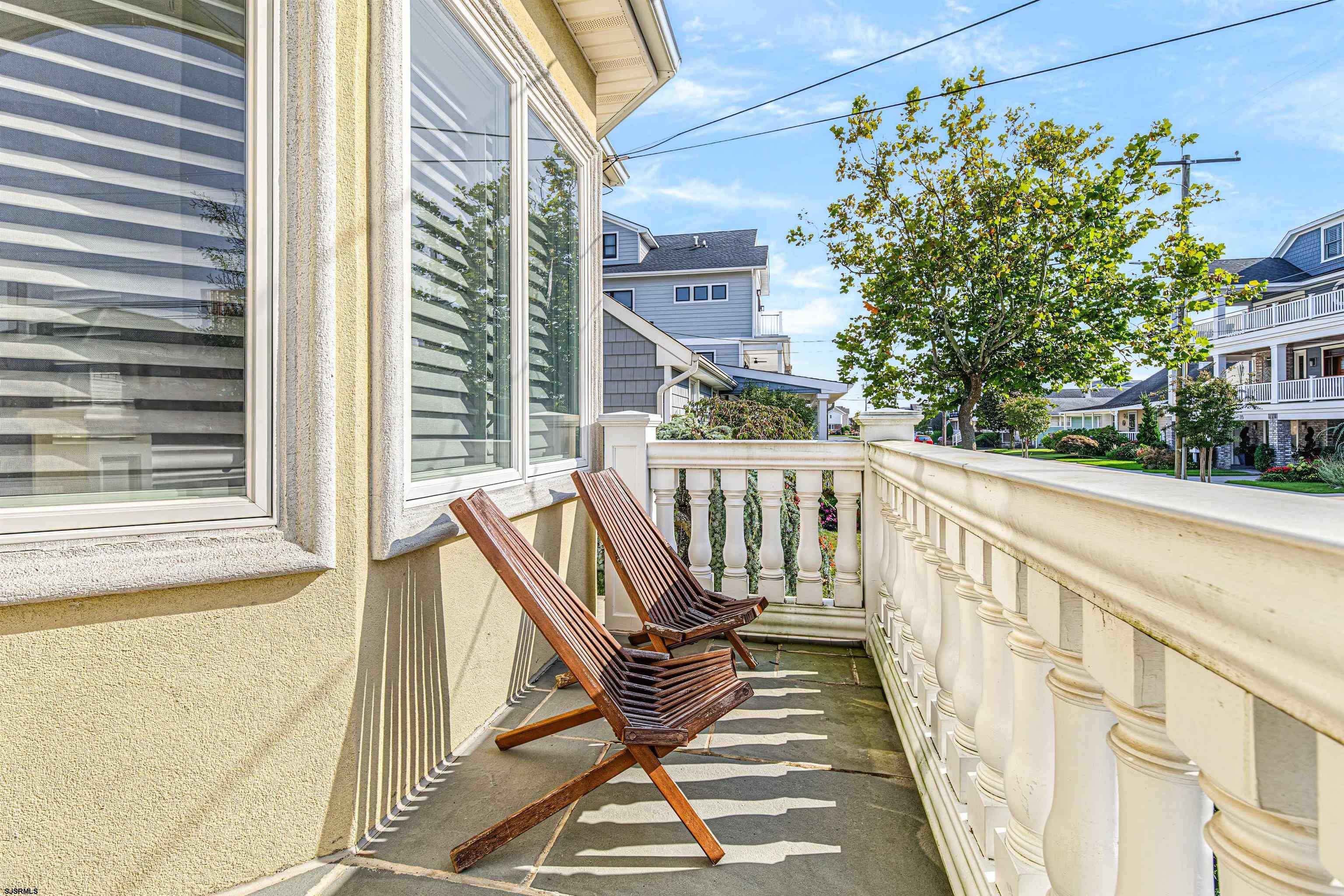 21 N Kenyon Ave