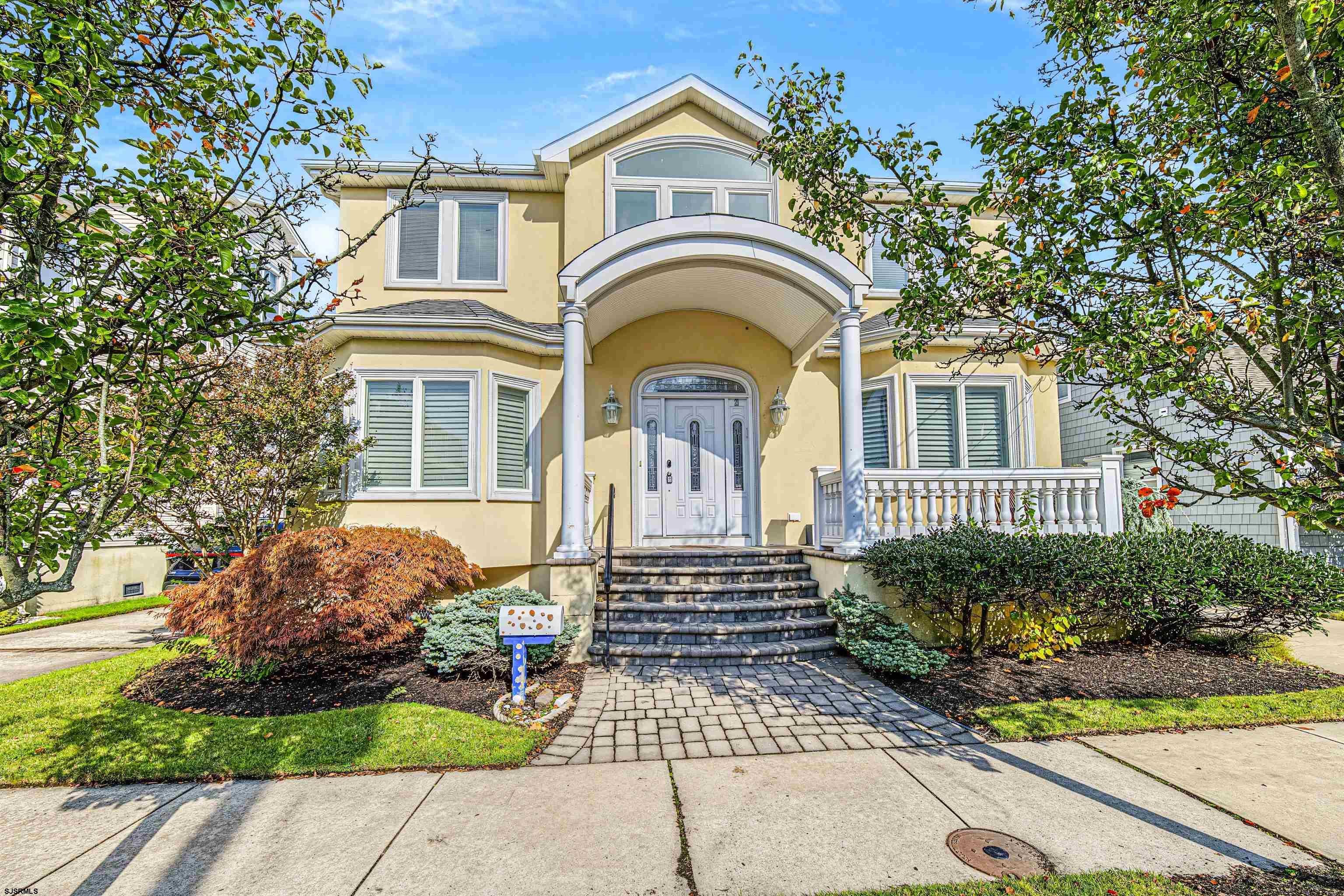 21 N Kenyon Ave