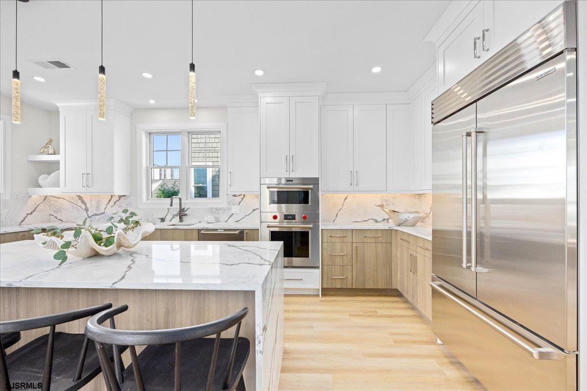 Longport, New Jersey 08403, United States, 6 Bedrooms Bedrooms, ,5 BathroomsBathrooms,Residential,Active,171603