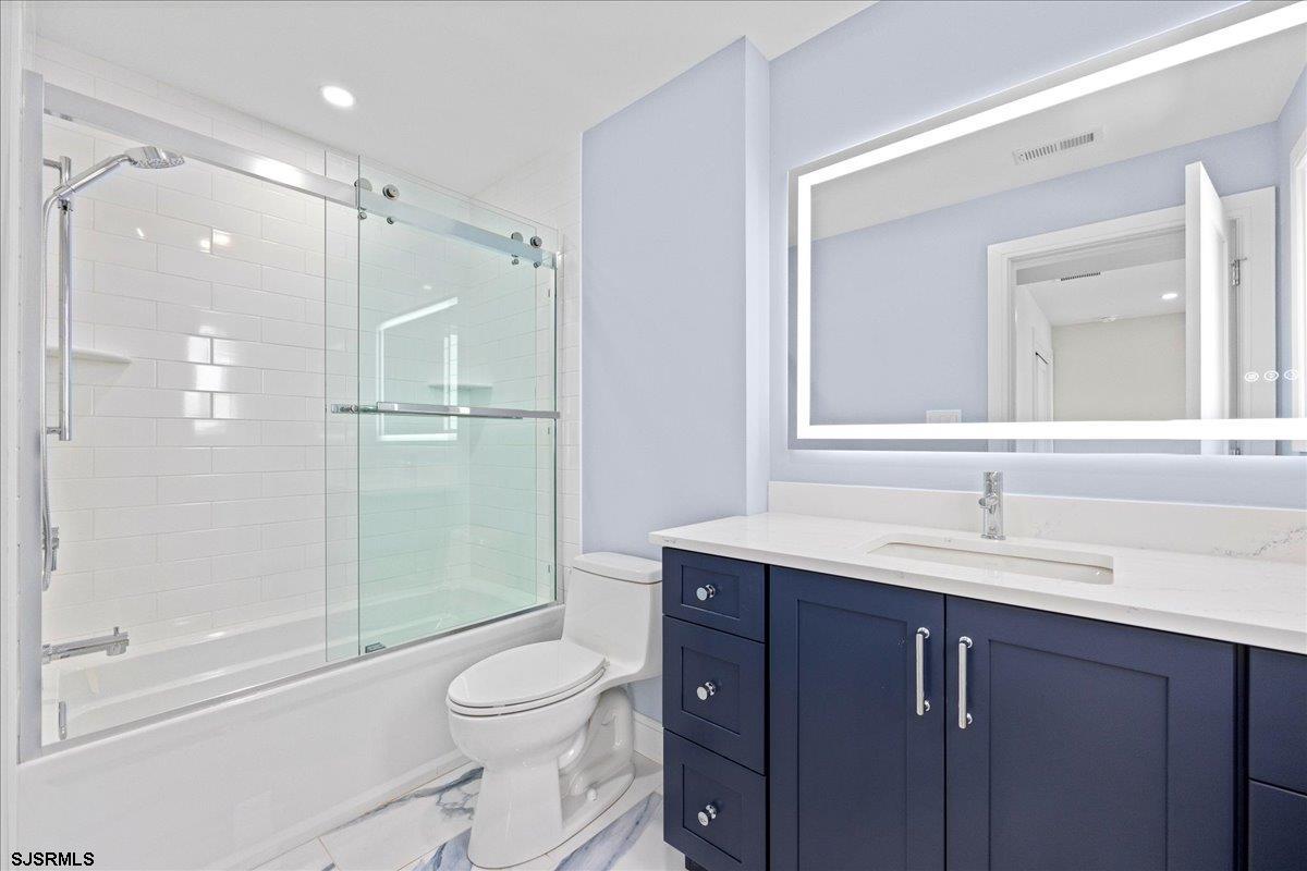 Longport, New Jersey 08403, United States, 6 Bedrooms Bedrooms, ,5 BathroomsBathrooms,Residential,Active,171603