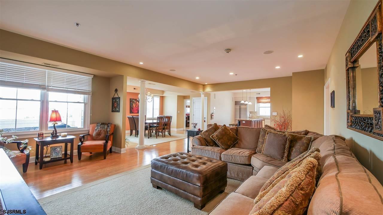 Margate, New Jersey 08402, United States, 4 Bedrooms Bedrooms, ,4 BathroomsBathrooms,Residential,Active,3962