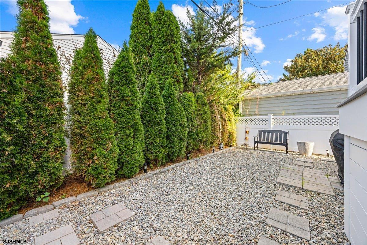 Margate, New Jersey 08402, United States, 5 Bedrooms Bedrooms, ,4 BathroomsBathrooms,Residential,Active,245437