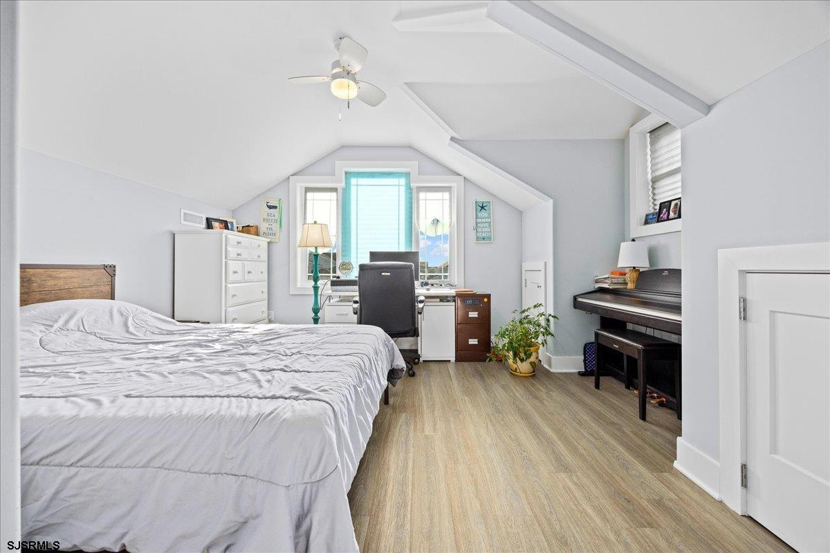 Margate, New Jersey 08402, United States, 5 Bedrooms Bedrooms, ,4 BathroomsBathrooms,Residential,Active,245437