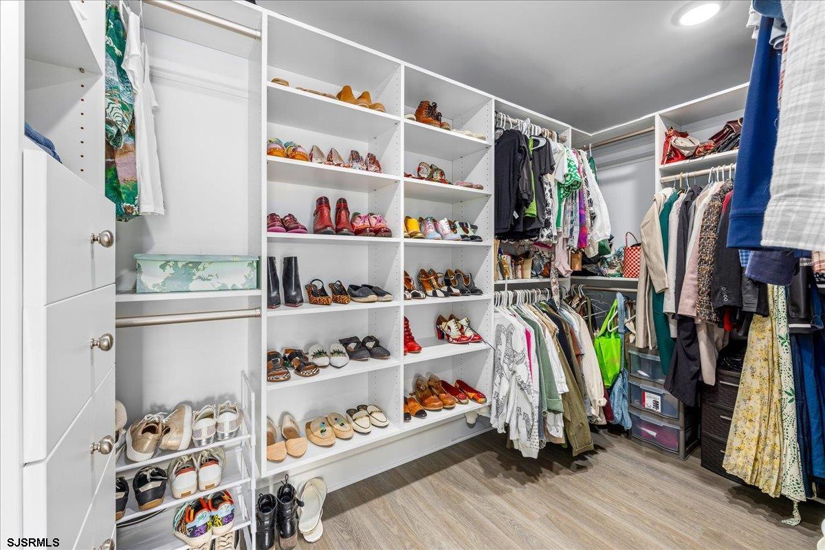 Margate, New Jersey 08402, United States, 5 Bedrooms Bedrooms, ,4 BathroomsBathrooms,Residential,Active,245437