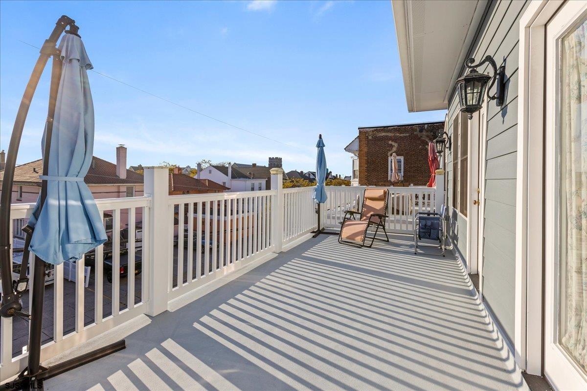 Ventnor, New Jersey 08406, United States, 6 Bedrooms Bedrooms, ,5 BathroomsBathrooms,Residential,Active,248110