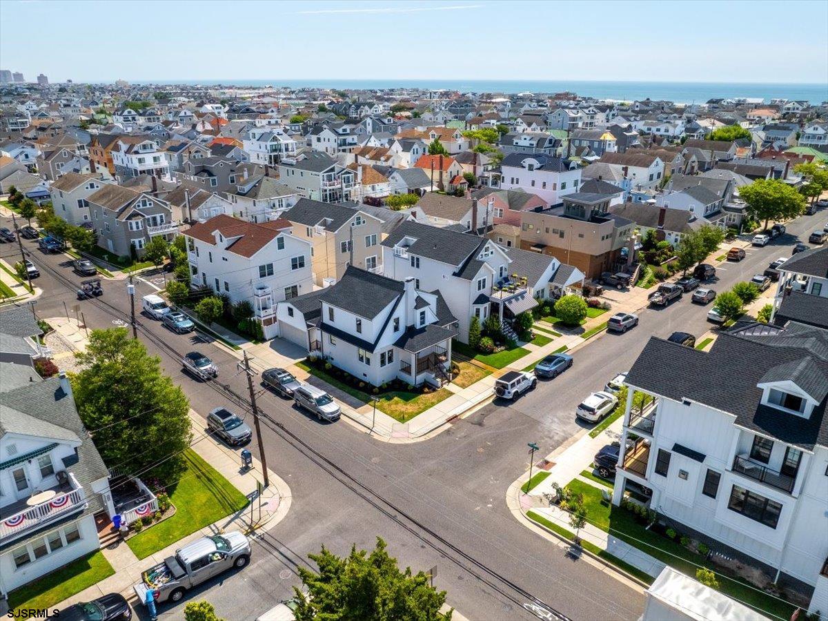 Margate, New Jersey 08402, United States, 4 Bedrooms Bedrooms, ,2 BathroomsBathrooms,Residential,Active,166057