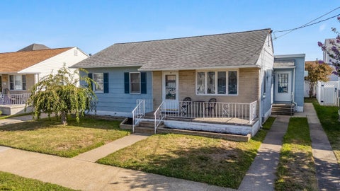 Photo of 107 E Hollywood Ave, Wildwood Crest, NJ 08260 (MLS # 611457)