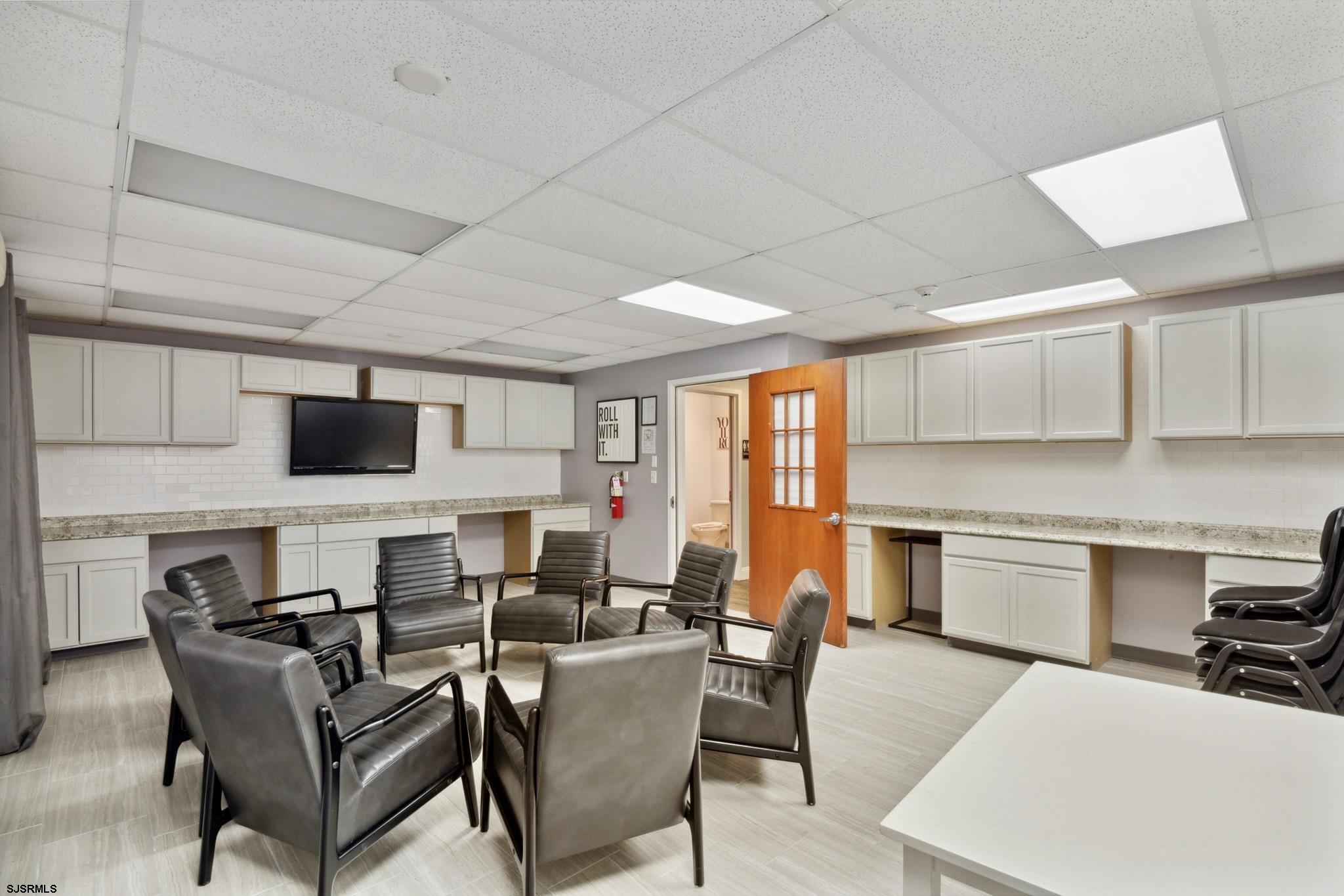 Somers Point, New Jersey 08226, United States, ,Commercial,Active,233344