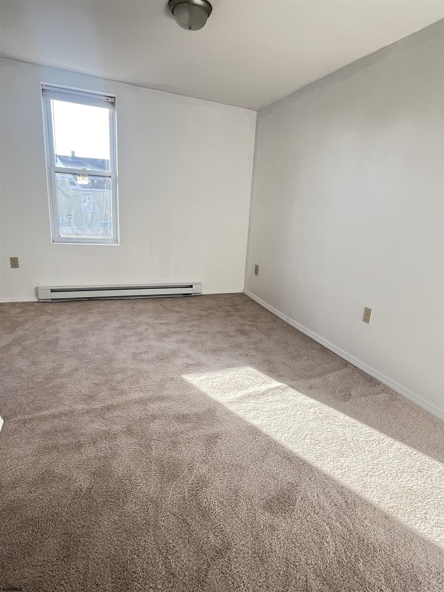 Atlantic City, New Jersey 08401, United States, 3 Bedrooms Bedrooms, ,1 BathroomBathrooms,Residential,Active,28907