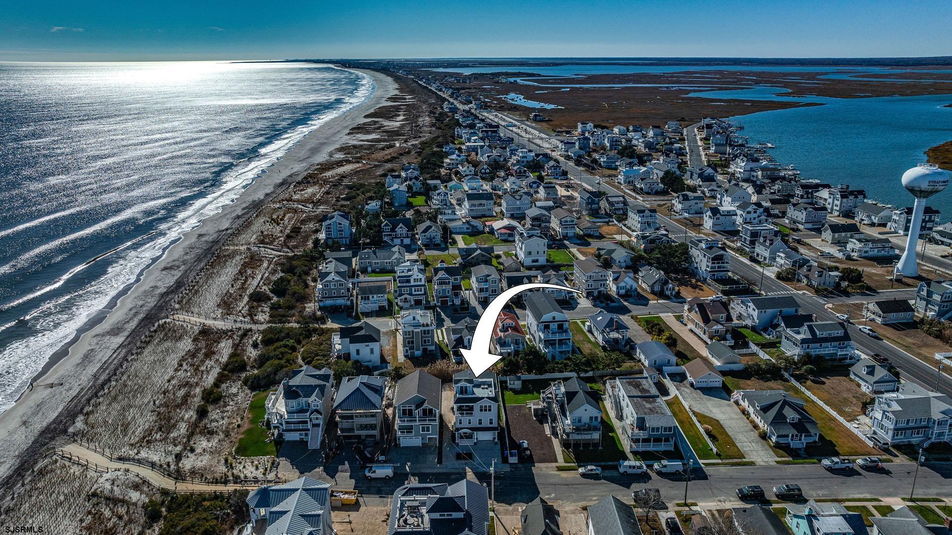 Strathmere, New Jersey 08248, United States, 3 Bedrooms Bedrooms, ,4 BathroomsBathrooms,Residential,Pending,32807