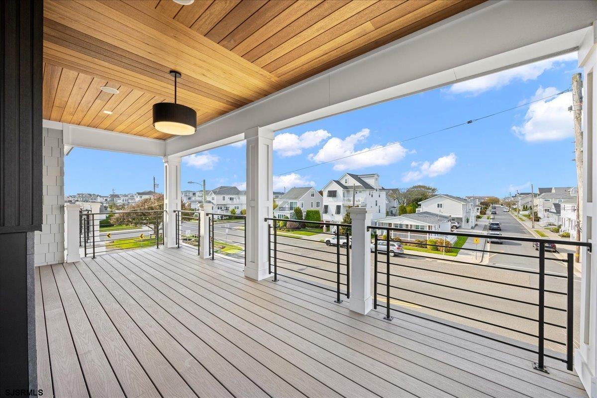 Longport, New Jersey 08403, United States, 5 Bedrooms Bedrooms, ,6 BathroomsBathrooms,Residential,Active,233243