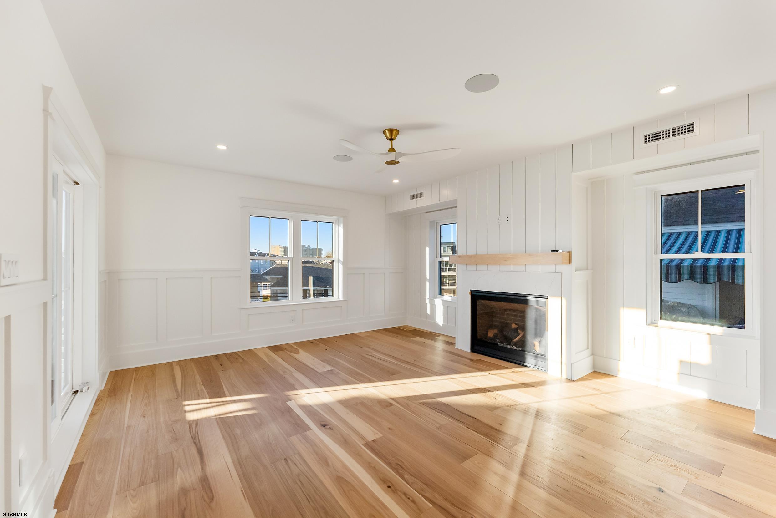 Ocean City, New Jersey 08226, United States, 5 Bedrooms Bedrooms, ,5 BathroomsBathrooms,Residential,Active,236947