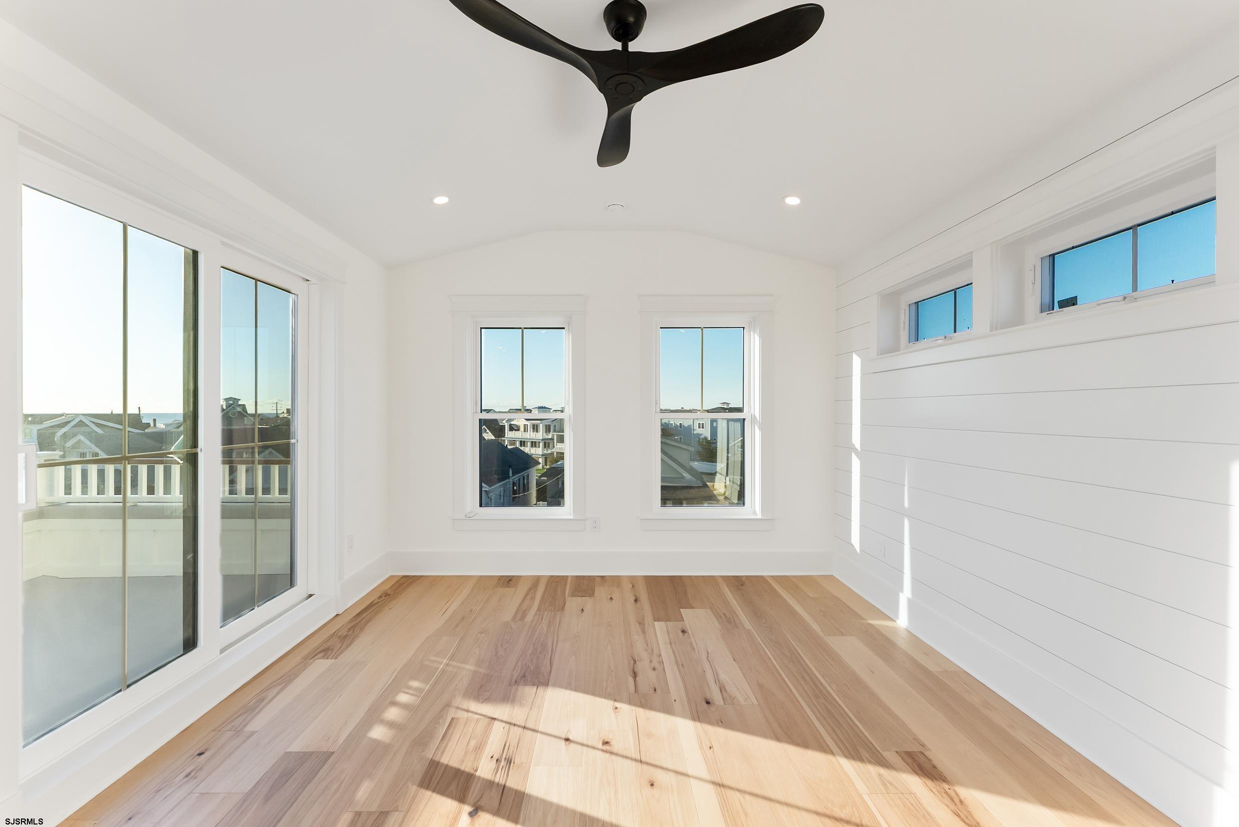 Ocean City, New Jersey 08226, United States, 5 Bedrooms Bedrooms, ,5 BathroomsBathrooms,Residential,Active,236947