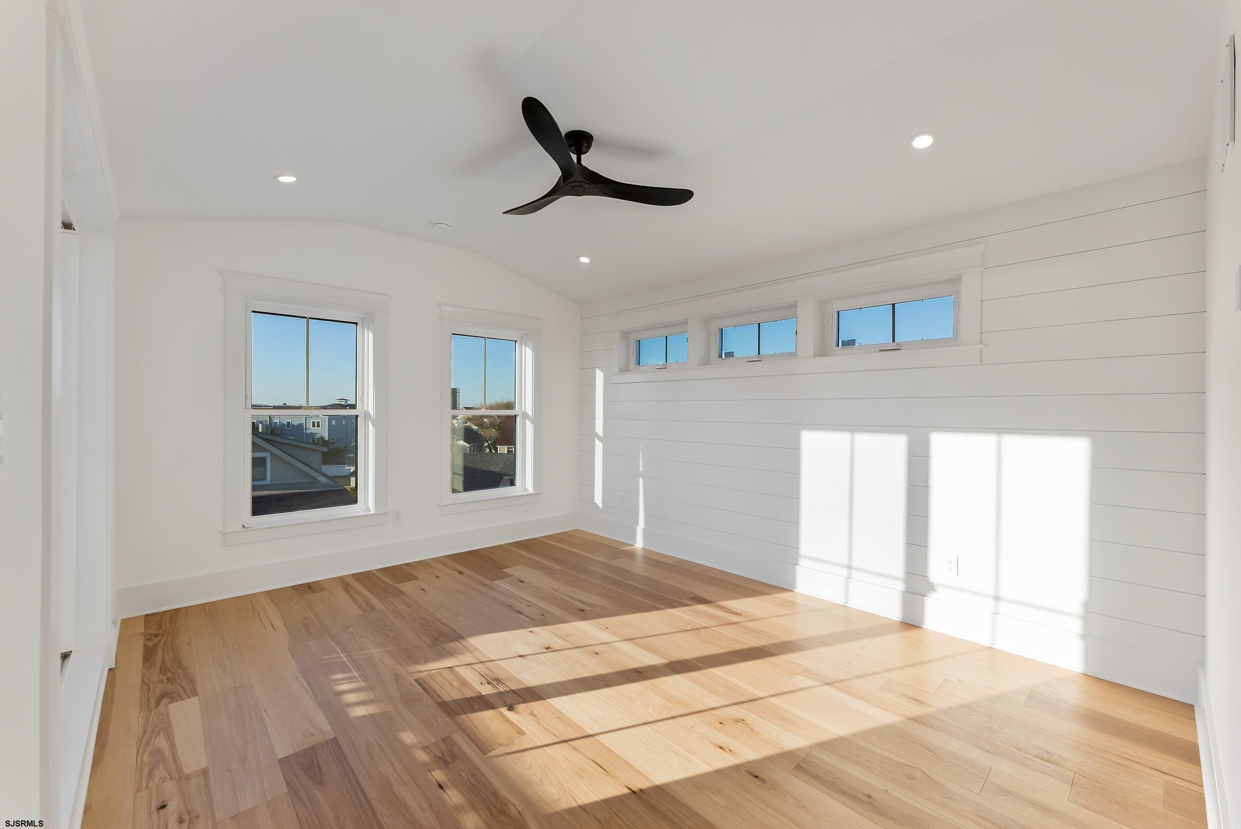 Ocean City, New Jersey 08226, United States, 5 Bedrooms Bedrooms, ,5 BathroomsBathrooms,Residential,Active,236947