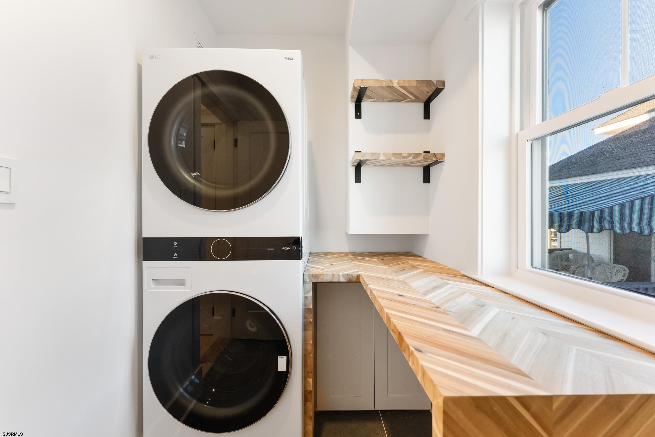 Ocean City, New Jersey 08226, United States, 5 Bedrooms Bedrooms, ,5 BathroomsBathrooms,Residential,Active,236947