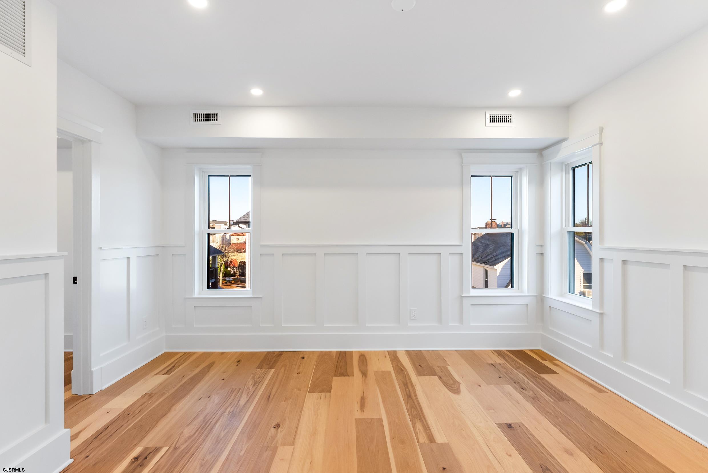 Ocean City, New Jersey 08226, United States, 5 Bedrooms Bedrooms, ,5 BathroomsBathrooms,Residential,Active,236947