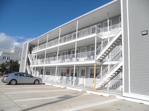 Condo For Rent - 9315 Atlantic Ave<br/> Margate, NJ 08402