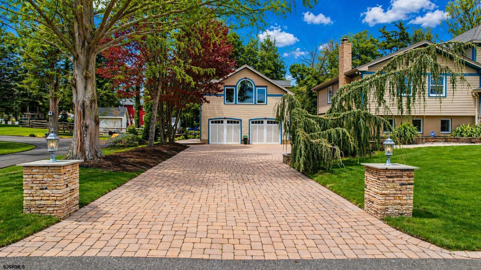 110 E Patcong Ave