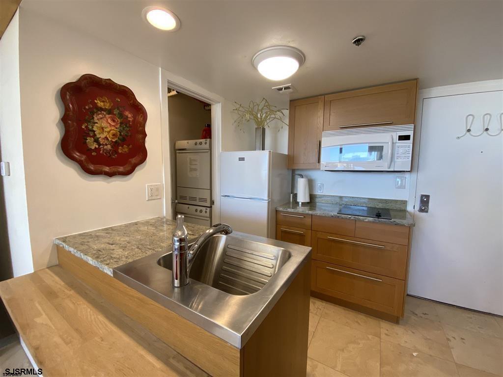 Atlantic City, New Jersey 08401, United States, ,1 BathroomBathrooms,Residential,Active,160465